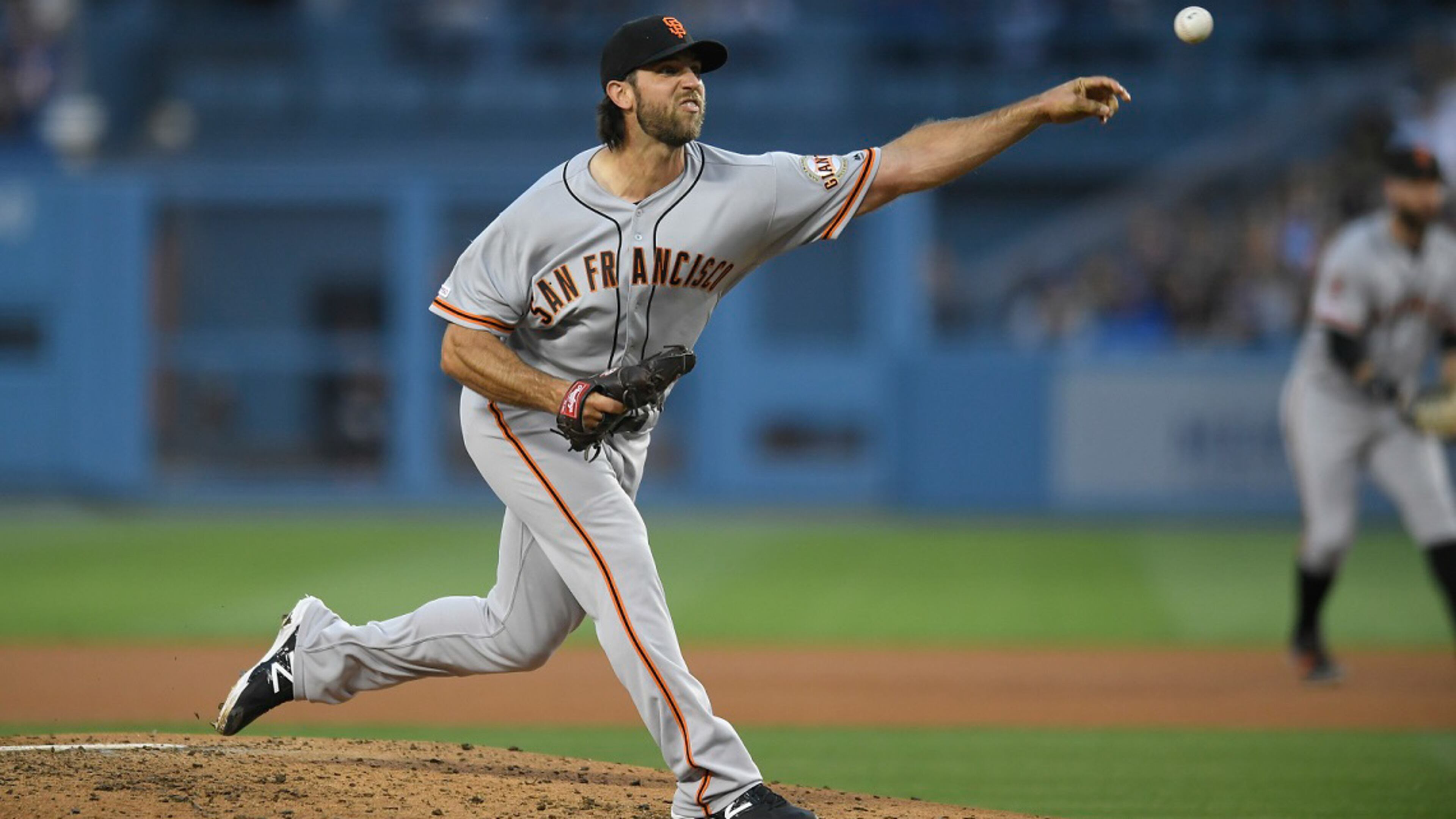 Madison Bumgarner of the San Francisco Giants pitches against the Los Angeles Dodgers at Dodger Stadium on June 20, 2019 in Los Angeles. (Photo by John McCoy/Getty Images)