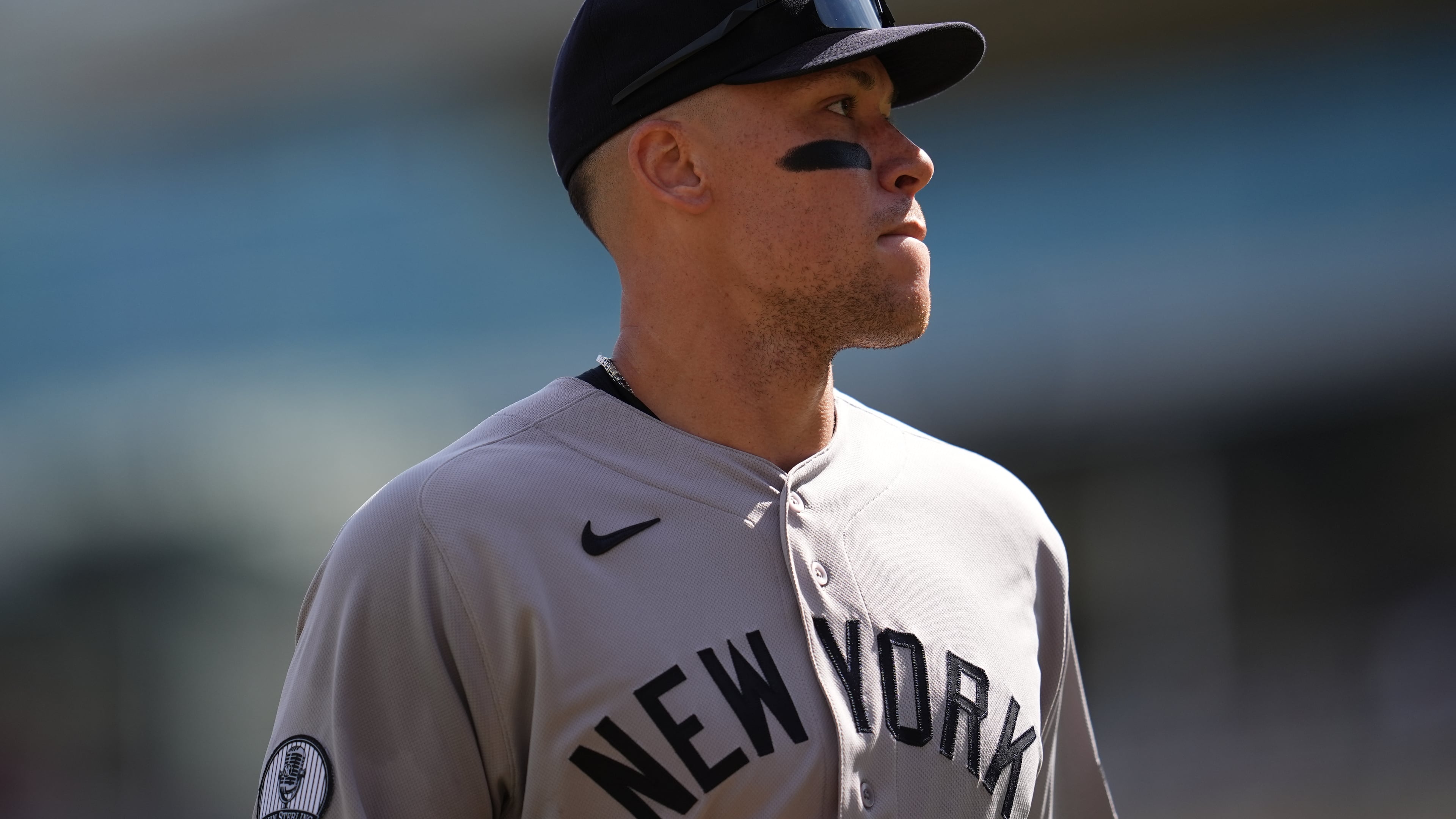 New York Yankees' Aaron Judge walks back to the dugout after the bottom of the fourth inning of a baseball game against the Minnesota Twins, Wednesday, Sept. 16, 2026, in Minneapolis. (AP Photo/Abbie Parr)