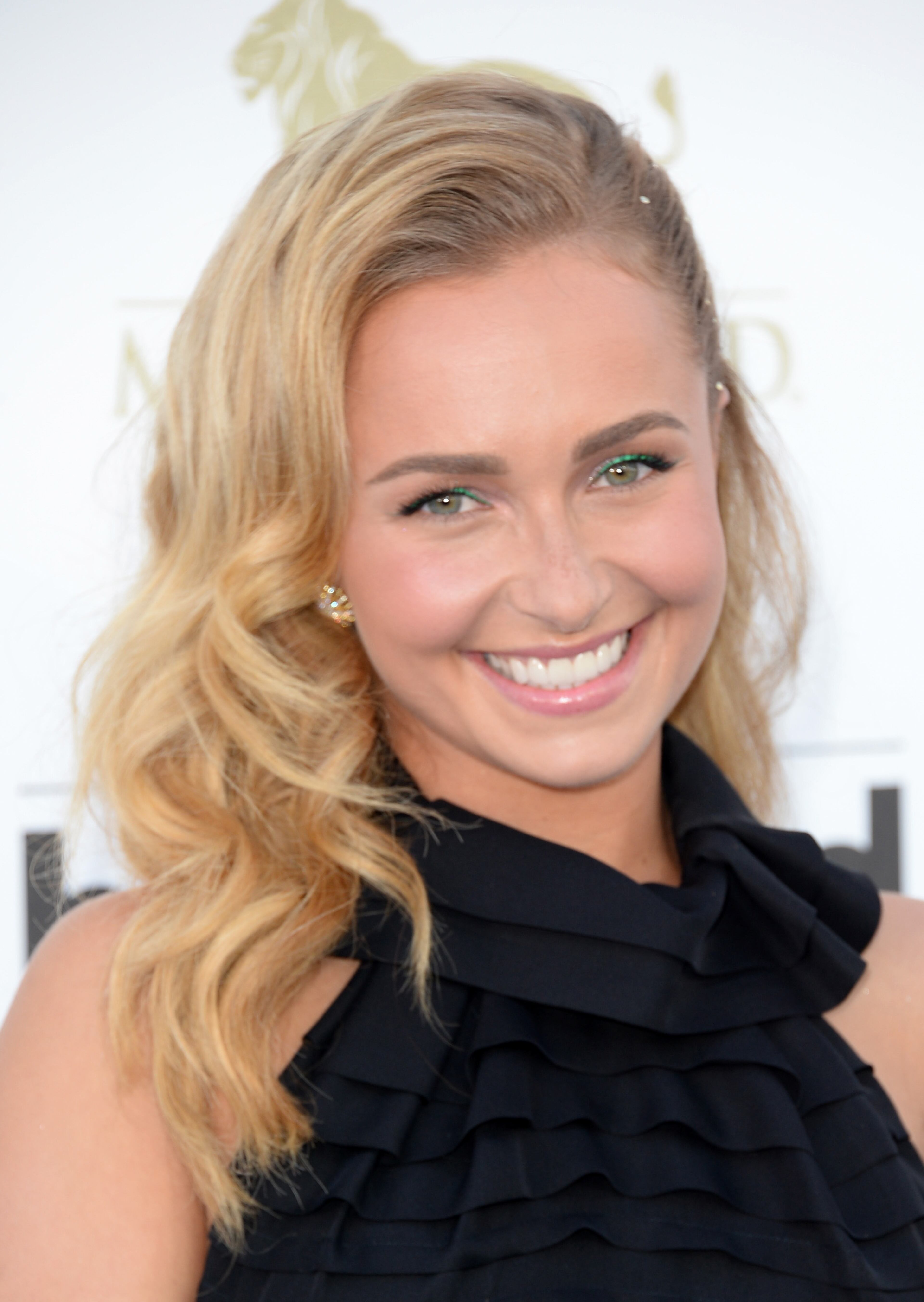 LAS VEGAS, NV - MAY 19: Actress Hayden Panettiere arrives at the 2013 Billboard Music Awards at the MGM Grand Garden Arena on May 19, 2013 in Las Vegas, Nevada. (Photo by Jason Merritt/Getty Images)