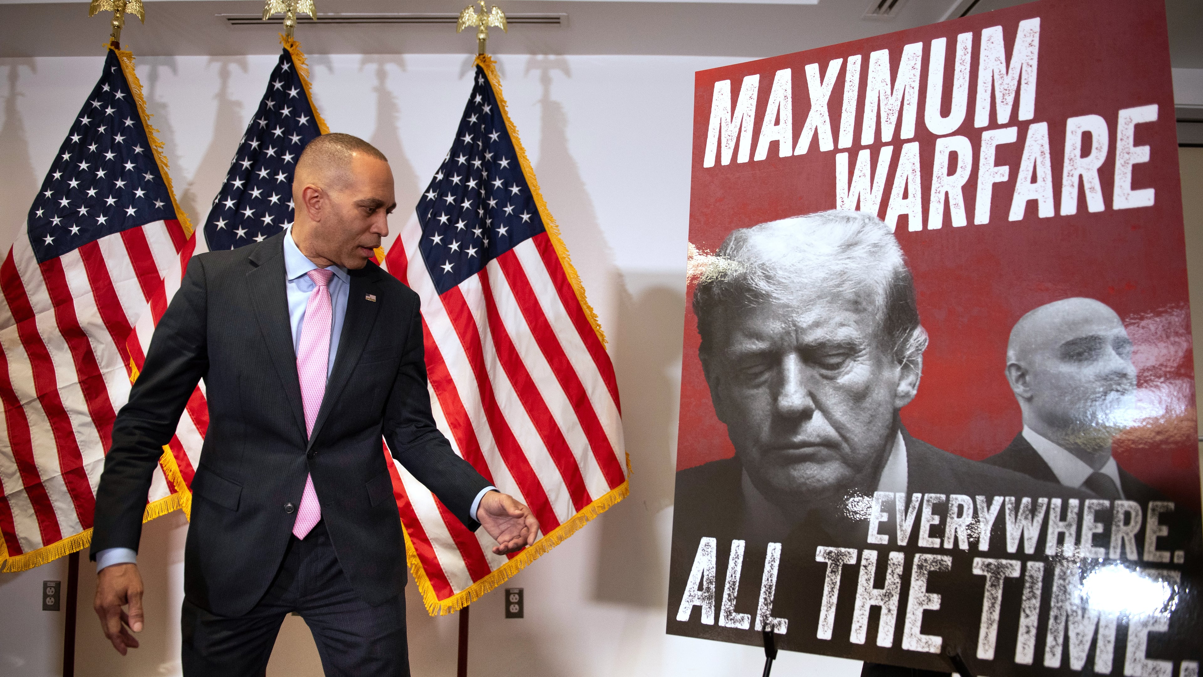 House Minority Leader Hakeem Jeffries, D-N.Y., speaks about Virginia's redistricting vote, at the Democratic National Committee headquarters in Washington, Wednesday, April 22, 2026. (AP Photo/Cliff Owen)