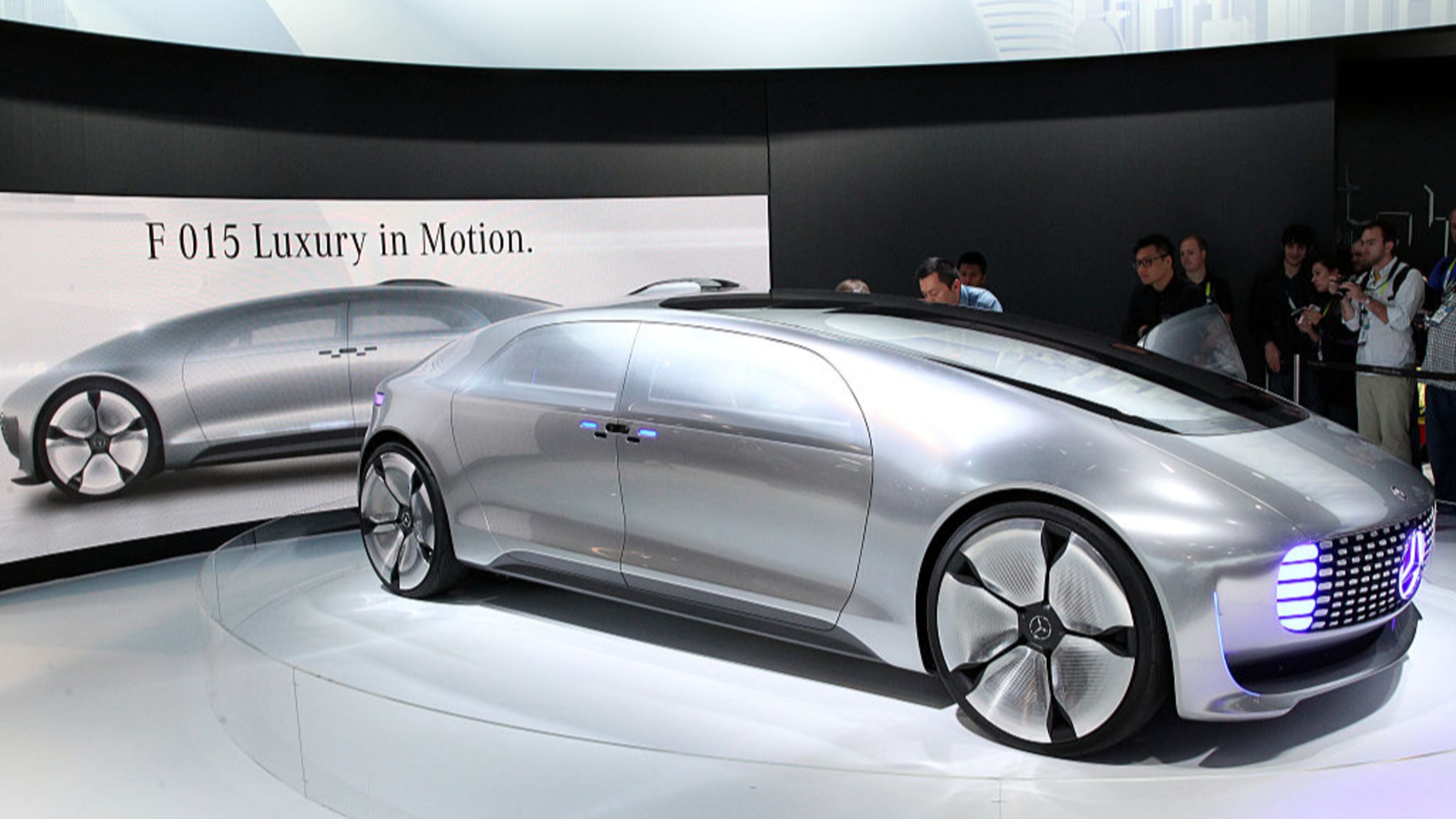 The Mercedes-Benz F015 Luxury in Motion concept car, a self-driving, hydrogen-electric plug-in hybrid, makes its debut at the 2015 International Consumer Electronics Show. Apple is set to debut a self-driving car after obtaining permits from the California Department of Motor Vehicles.