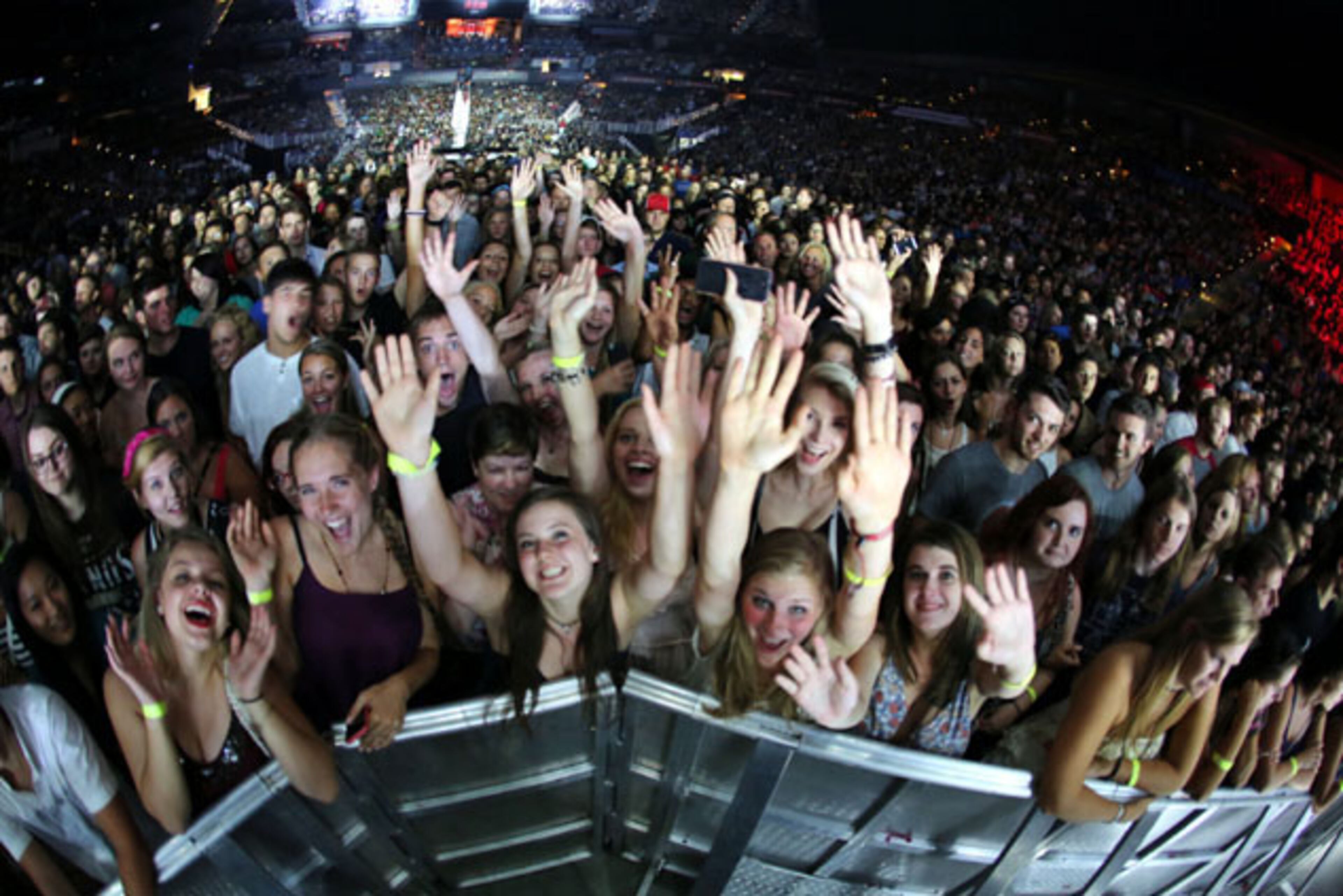 Imagine Dragons, Metric and Halsey rocked Philips Arena in Atlanta Tuesday, July 14, 2015, on the Imagine Dragons' Smoke + Mirrors Tour. Robb D. Cohen /.RobbsPhotos.com