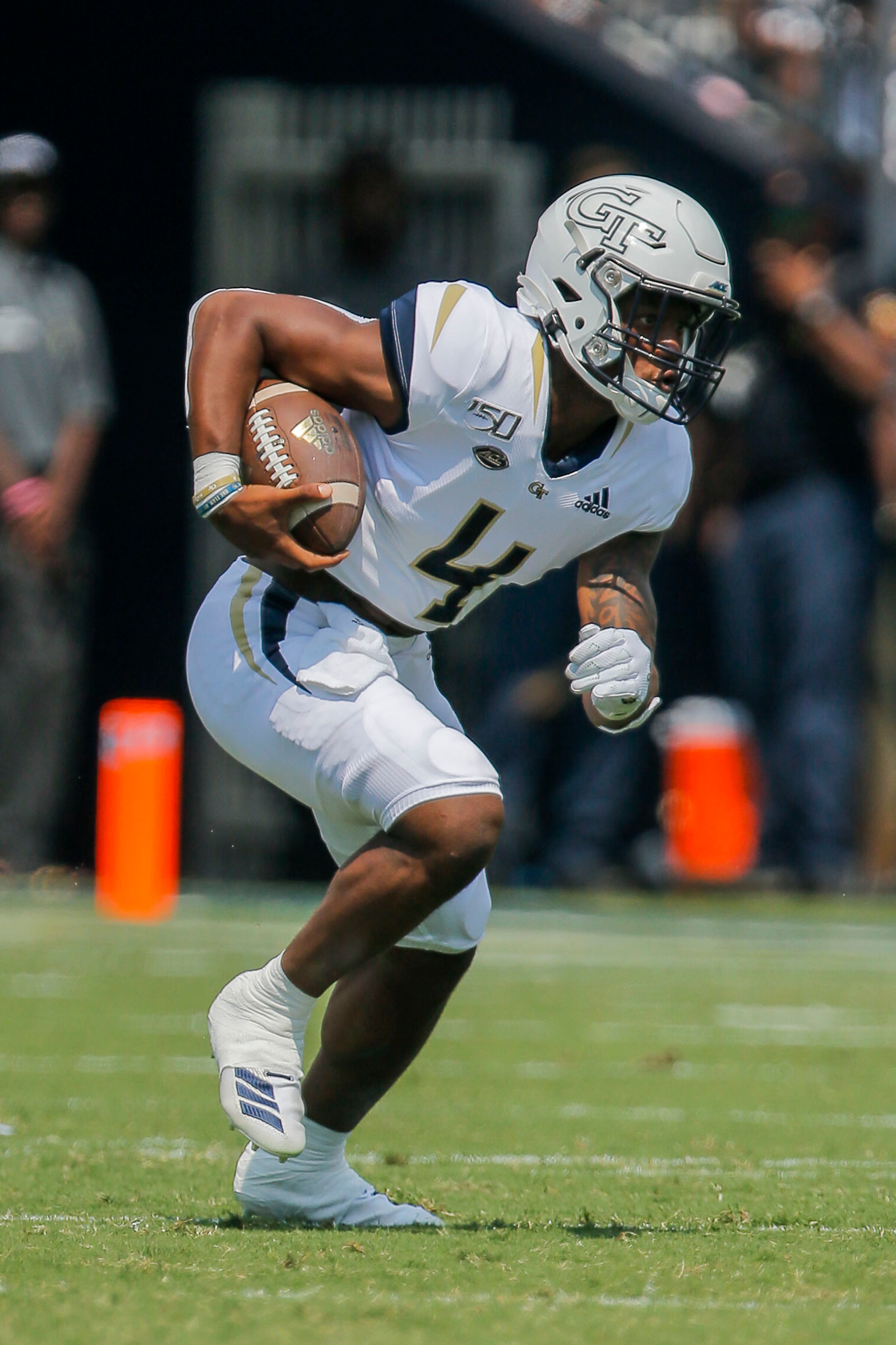 Georgia Tech Yellow Jackets quarterback James Graham (4) runs the ball. (Alyssa Pointer/alyssa.pointer@ajc.com)