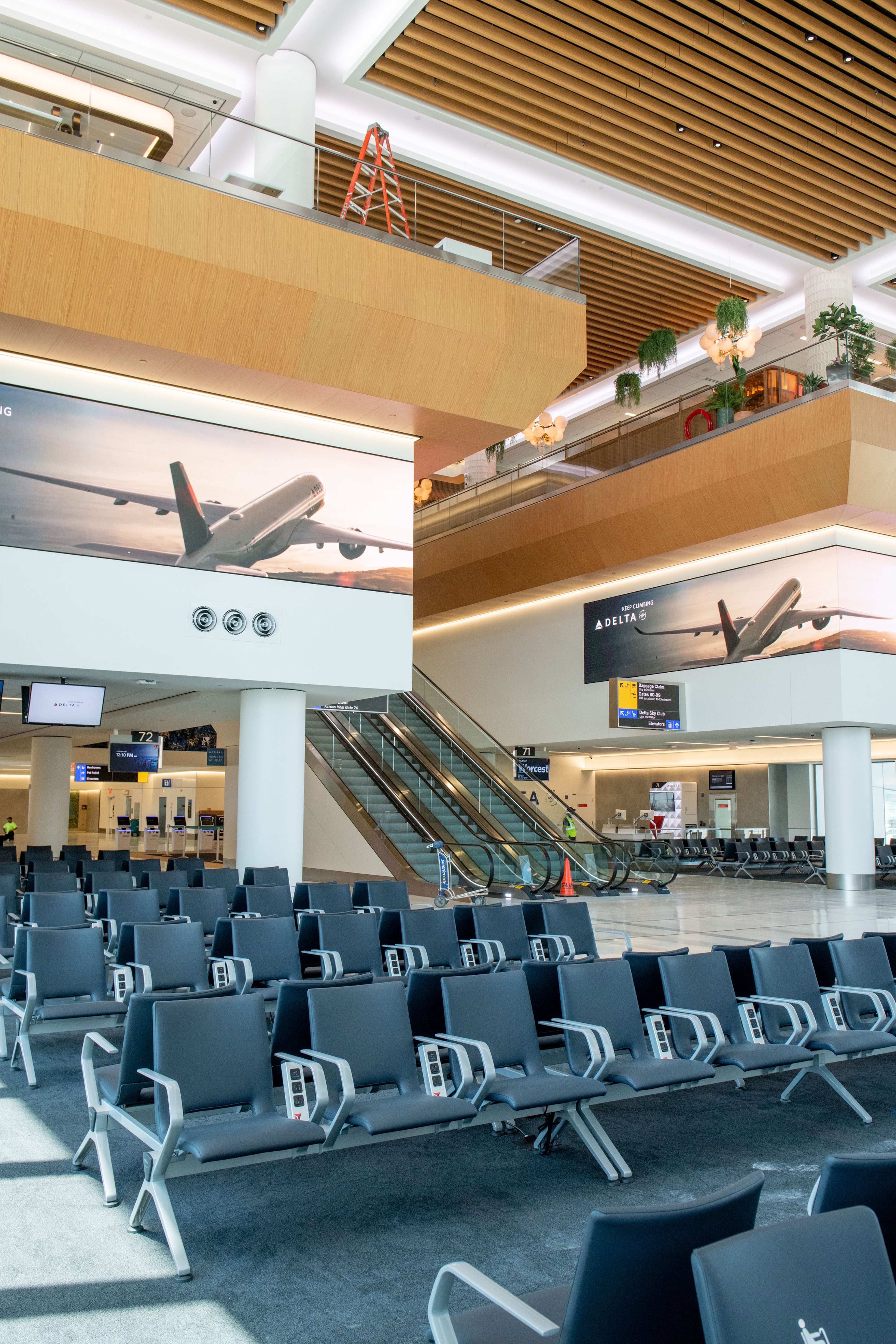 Delta opened a 10-gate Concourse E in June 2022, its second new concourse at LaGuardia Airport. (Chris Rank, Rank Studios. Source: Delta)