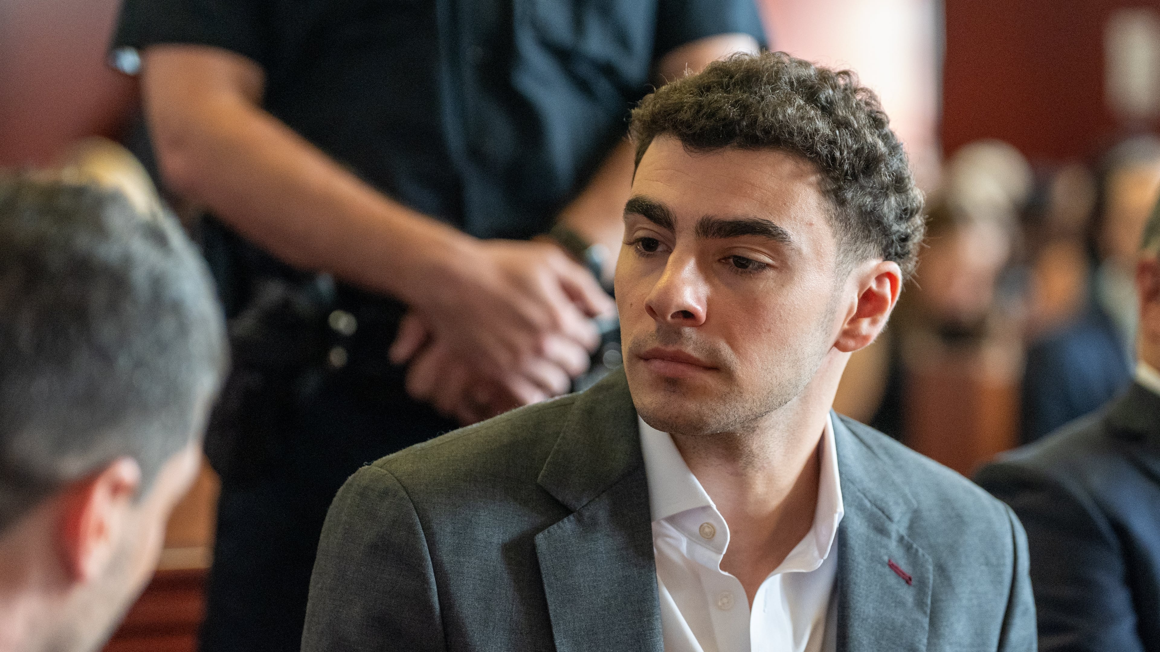 Luigi Mangione appears for a pre-trial hearing at Manhattan Criminal Court in New York, on Tuesday, Aug. 11, 2026. (David Dee Delgado/Pool Photo via AP)