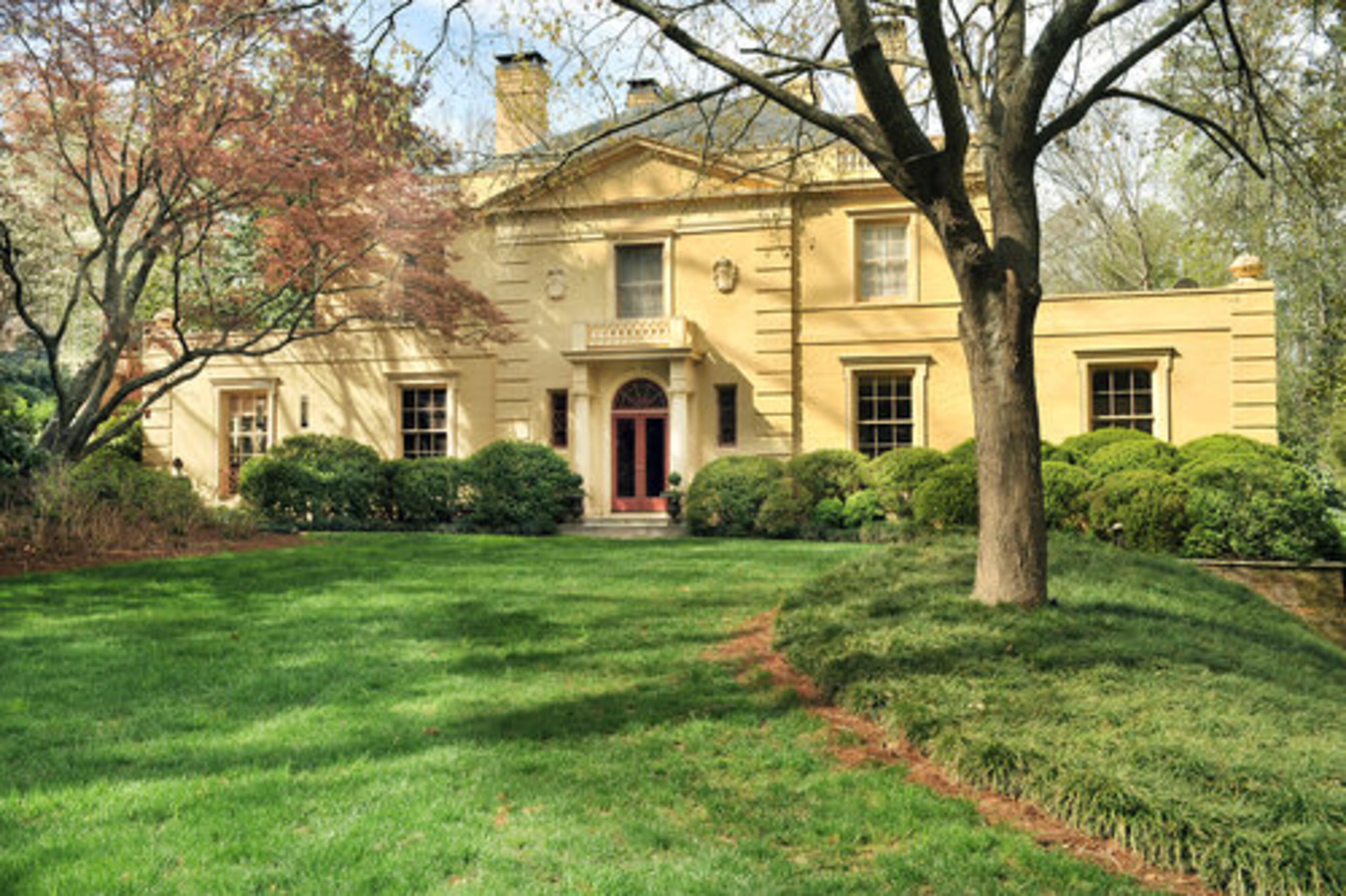 Text by KATIE LESLIE: The Pemberly home, designed by architectural firm Cooper and Cooper, was built in 1935 for Dr. and Mrs. Green Warren. Much remains unchanged in the house since it has had only two owners in the decades since. In the 1970s, the Dillon Winship family took over the estate. Current owners Owen Halpern and Lawrence Pritchard bought the home in 2007.