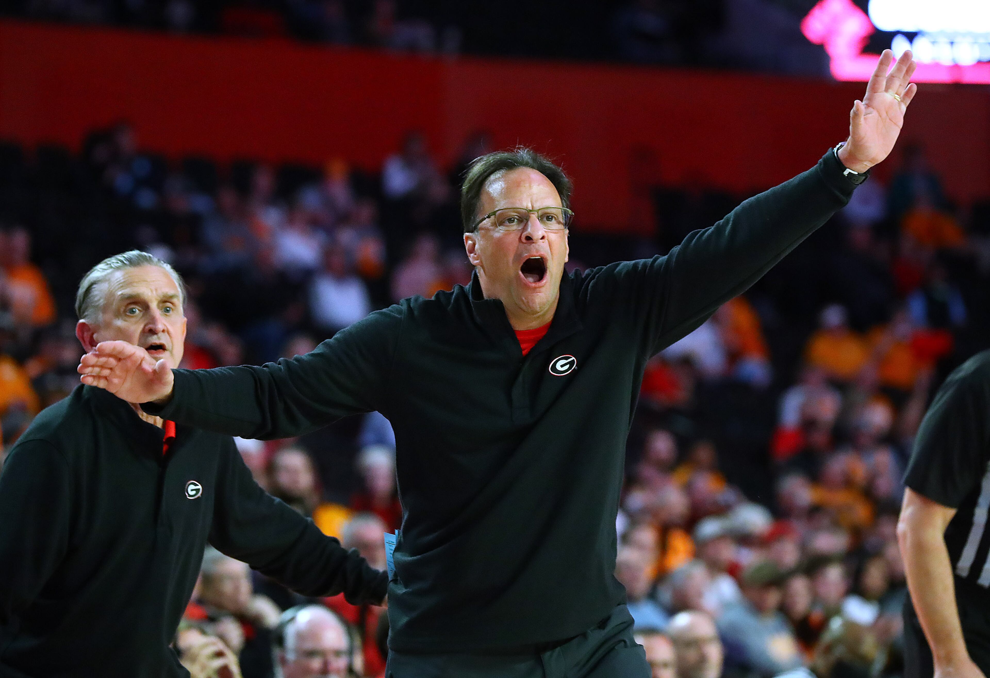 Georgia head coach Tom Crean directs his team in Athens. “Curtis Compton / Curtis.Compton@ajc.com”`