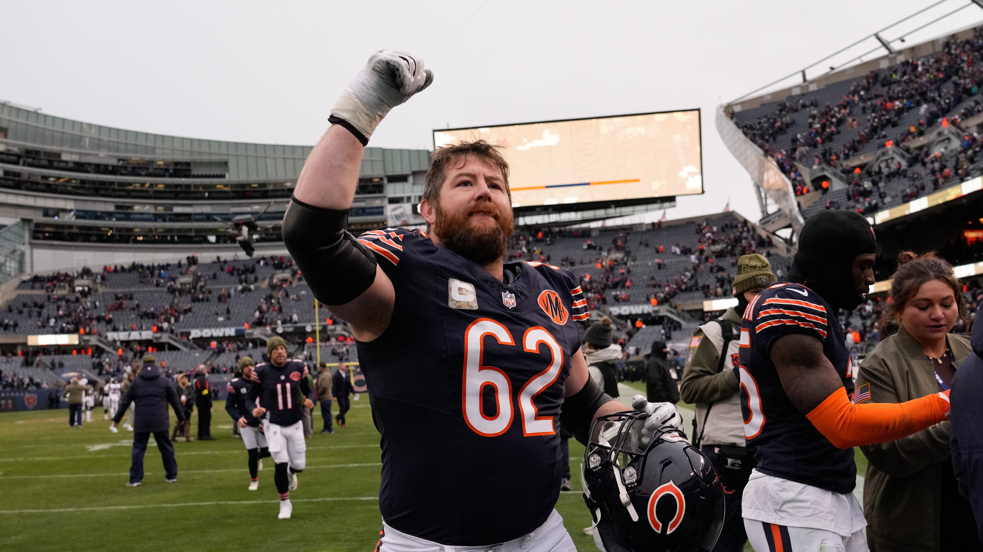 FILE - Chicago Bears guard Joe Thuney reacts as he leaves the field after NFL football game against the New York Giants, Nov. 9, 2025, in Chicago. (AP Photo/Nam Y. Huh, File)
