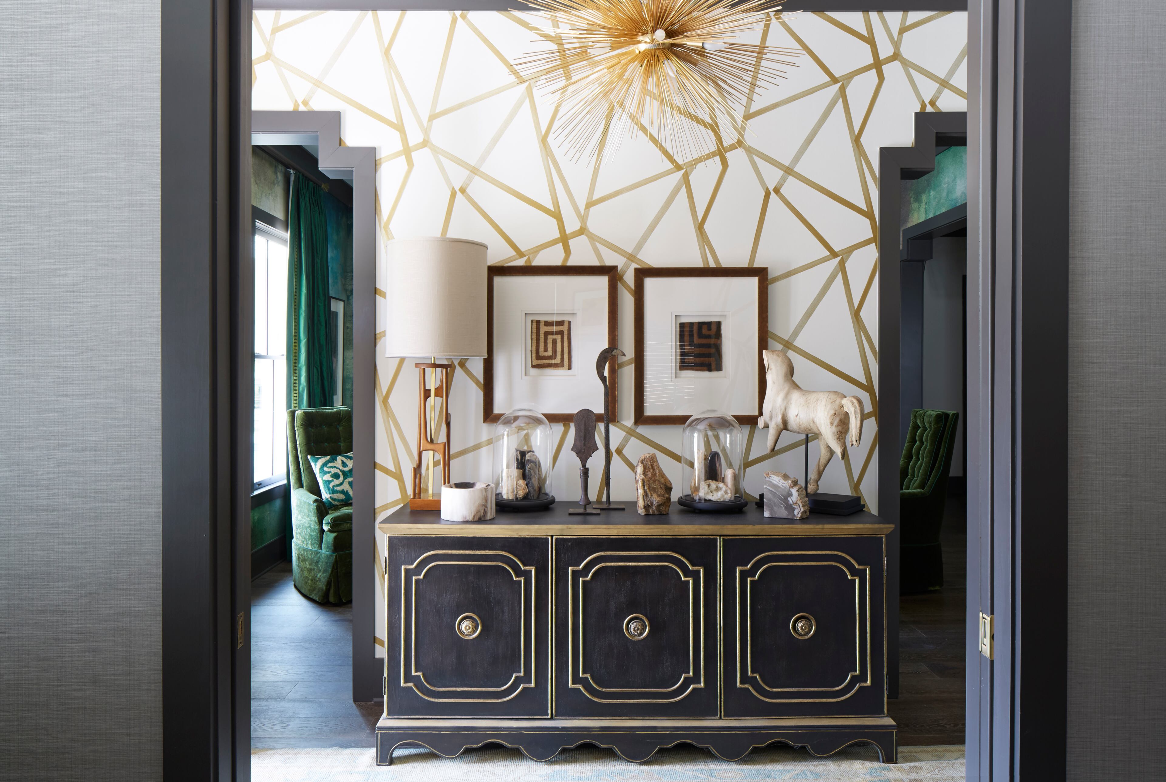 Fox Hill is many things. It’s an expression of art, a comforting getaway and a professional portfolio piece. It’s Atlanta-based K Kong Designs founder Kristin Kong’s own beautiful home.
Courtesy of K Kong Designs