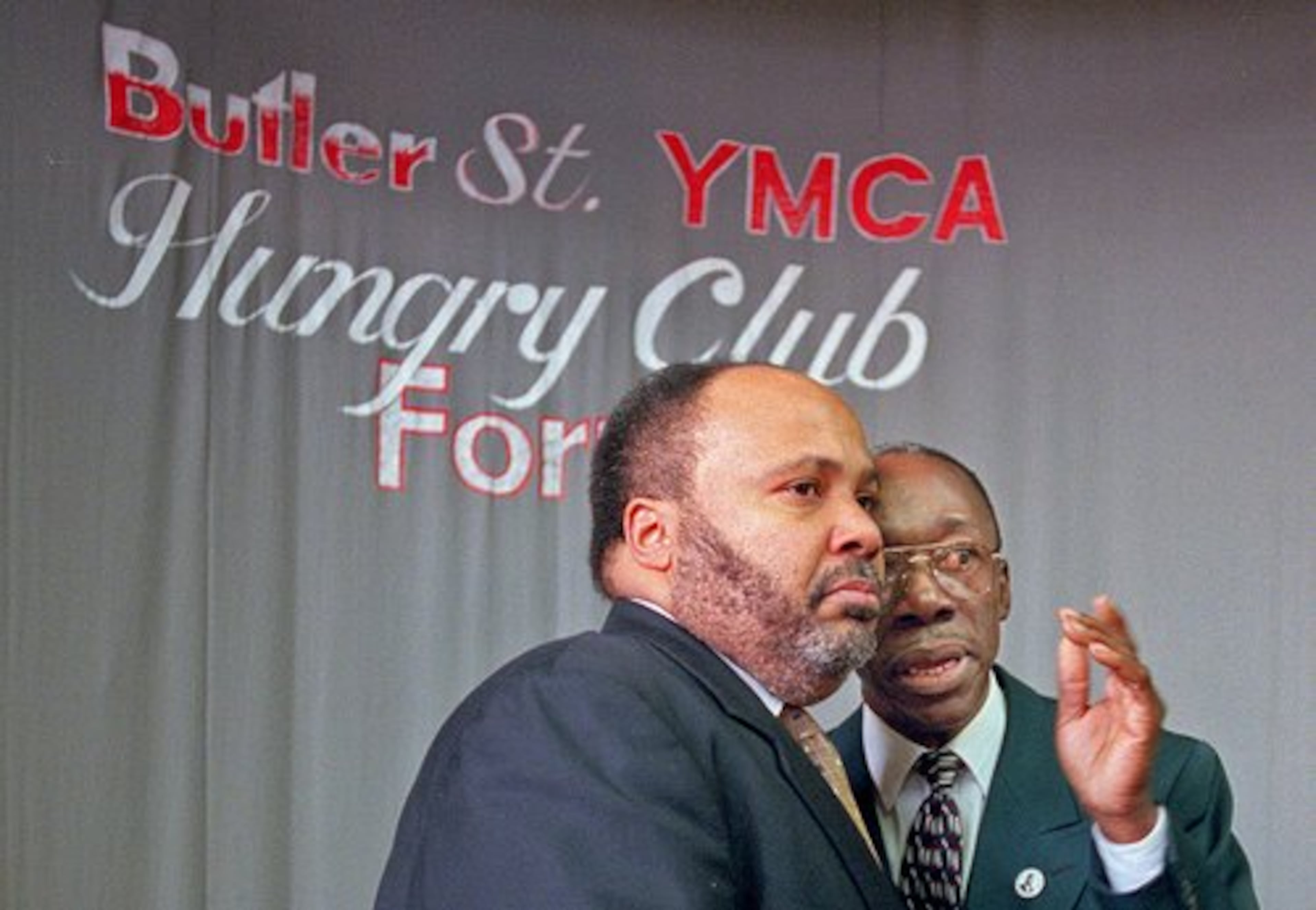 The Rev. E. Randel T. Osburn (right, with Martin Luther King III), was able to substantiate that seamstress Jimmie Thomas sang at the Rev. Martin Luther King Jr's funeral. Kay Powell included the detail in Thomas' obituary. (AJC/file)
