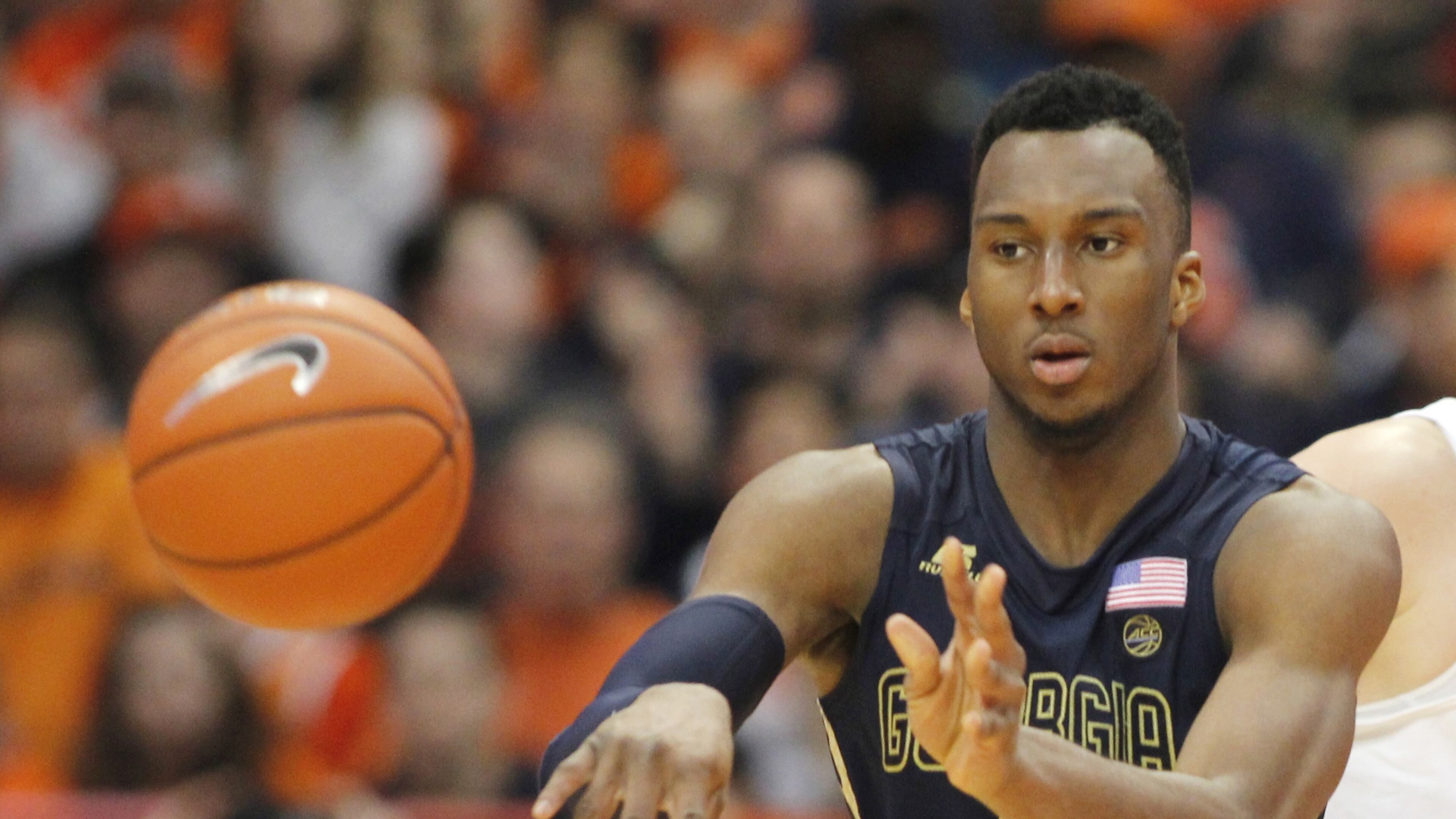 Georgia Tech’s Josh Okogie passes the ball in the second half of an NCAA college basketball game against Syracuse in Syracuse, N.Y., Saturday, March 4, 2017. Syracuse won 90-61. (AP Photo/Nick Lisi)