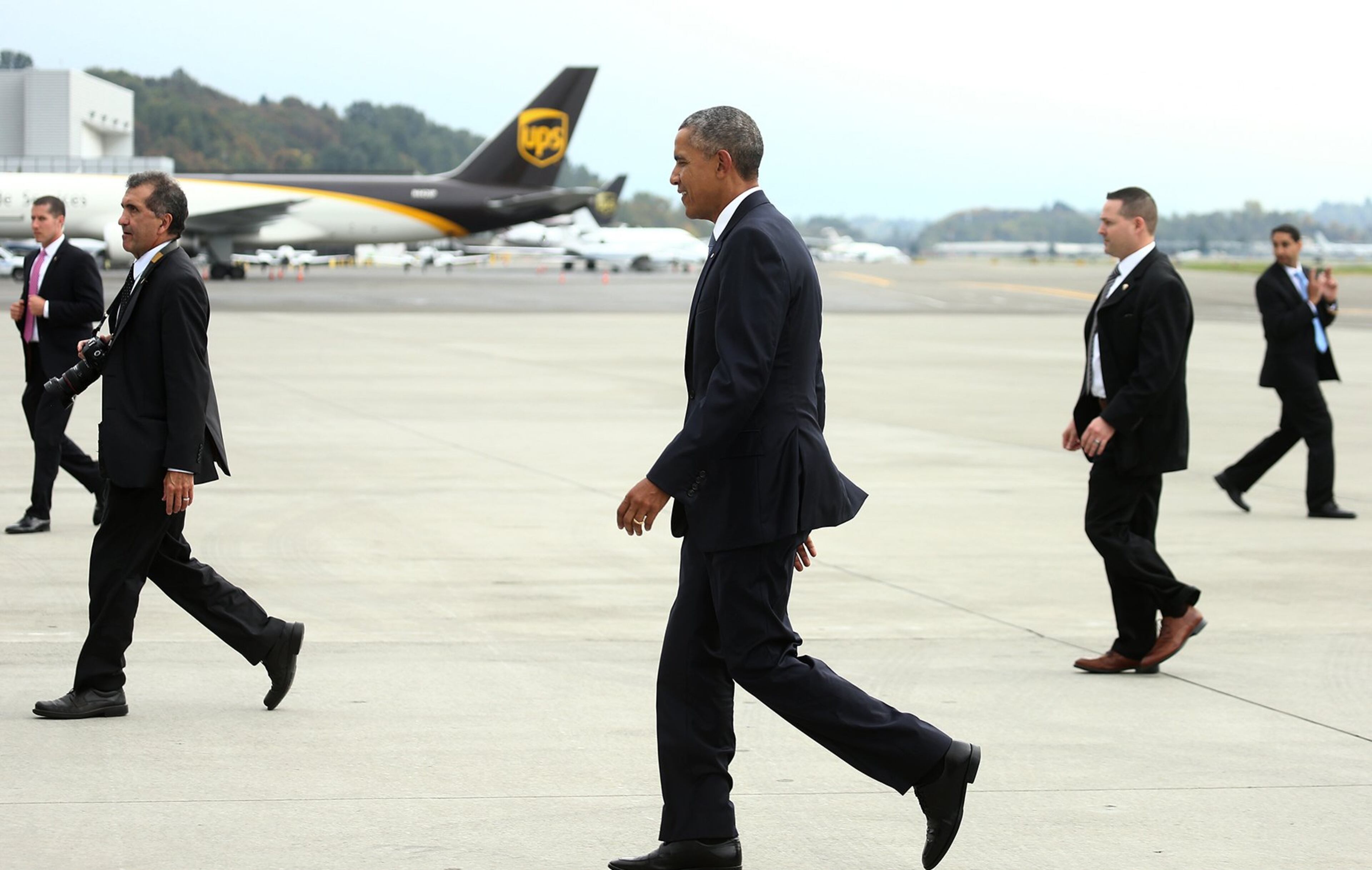 President Obama arrives at King County International Airport/Boeing Field in Seattle on Friday, Oct. 9, 2015. (Erika Schultz/The Seattle Times via AP, Pool)