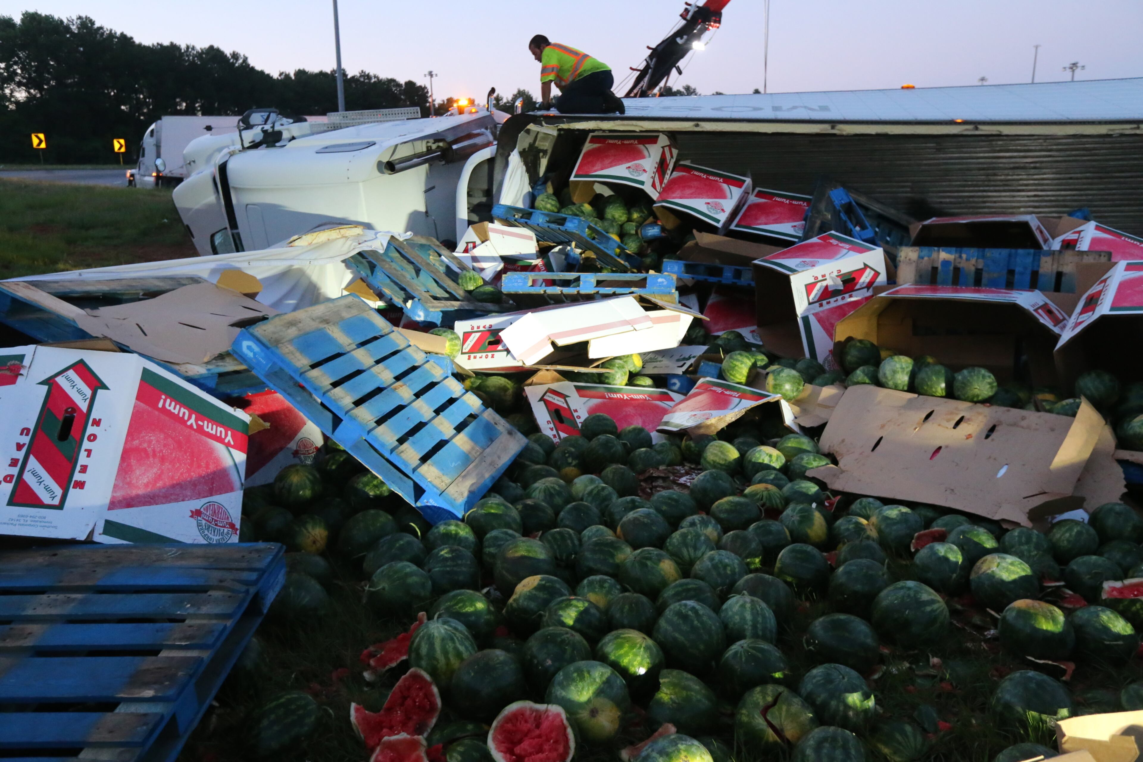 A tractor-trailer overturned Friday morning in Clayton County, spilling thousands of pounds of watermelons onto the interstate. The crash happened on the I-75 northbound ramp to I-285 westbound shortly before 6 a.m. The “watermelon ramp” was re-opened within the hour. But the fruit is causing traffic delays in the area, according to the WSB Traffic Center.