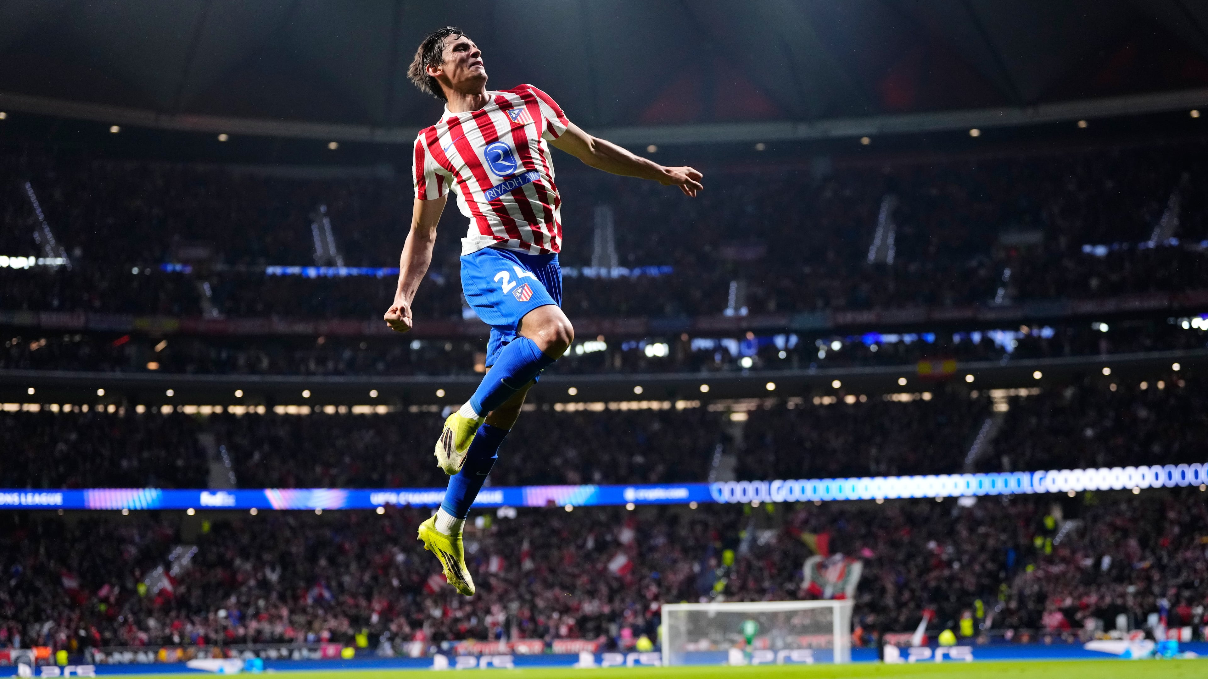 Atletico Madrid's Robin Le Normand celebrates after scoring his side's fourth goal during the first leg of the Champions League round of 16 soccer match between Atletico Madrid and Tottenham in Madrid, Spain, Tuesday, March 10, 2026. (AP Photo/Jose Breton)