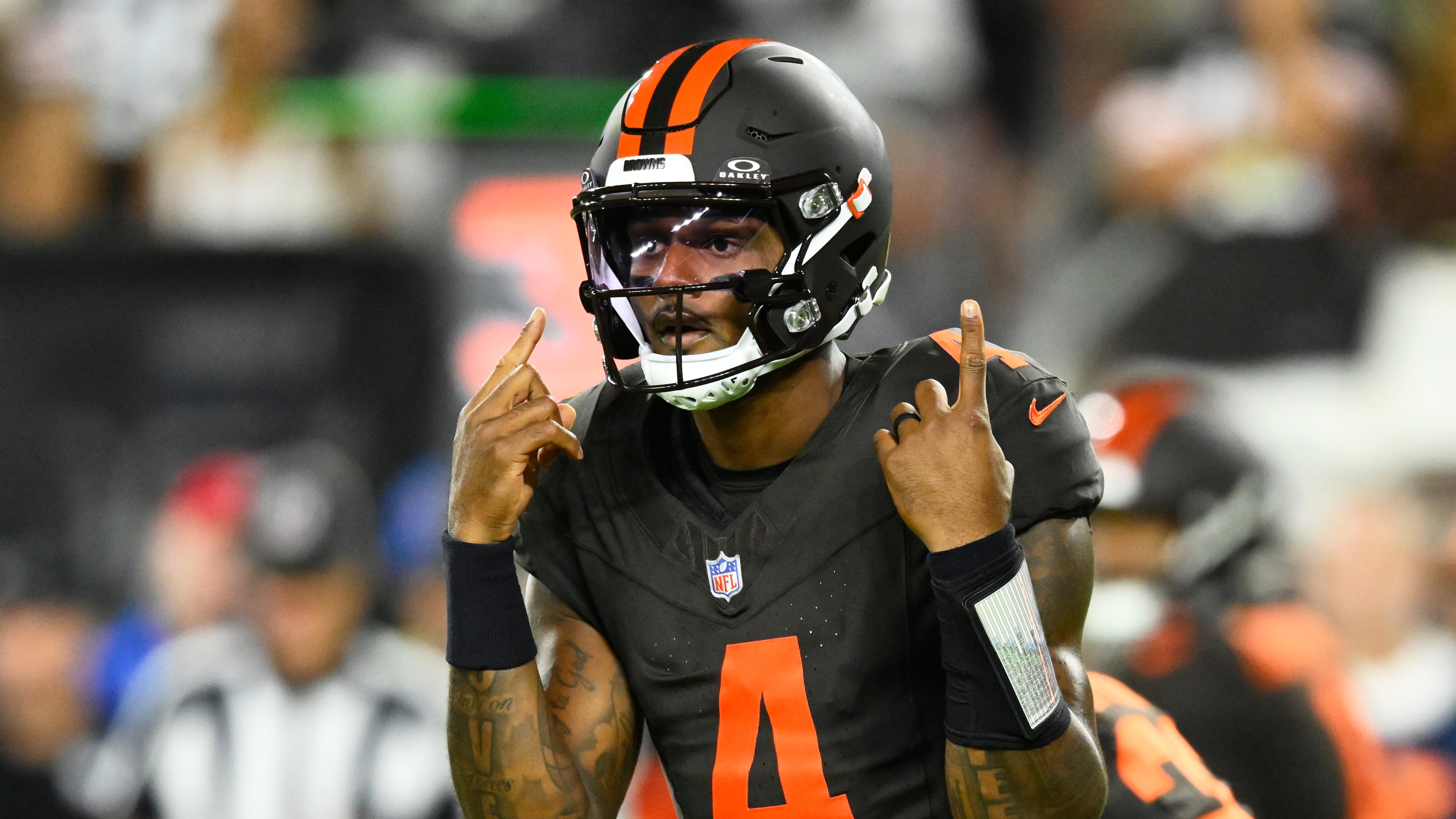 Cleveland Browns quarterback Deshaun Watson plats against the Pittsburgh Steelers during the first half of an NFL football game in Cleveland, Thursday, Oct. 1, 2026. (AP Photo/David Richard)