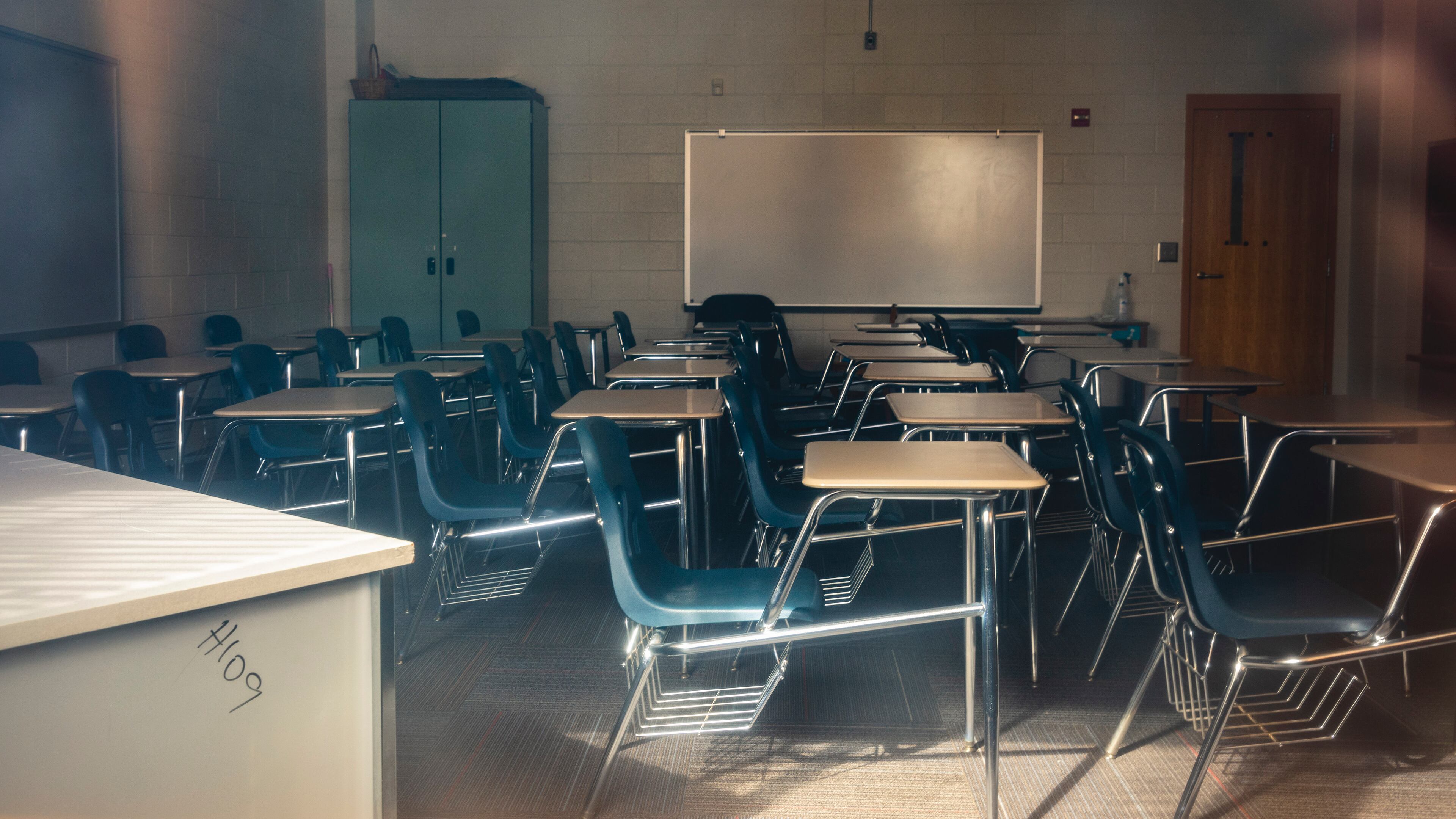 An empty classroom at Marietta High School in Marietta, Ga., (Audra Melton/The New York Times)