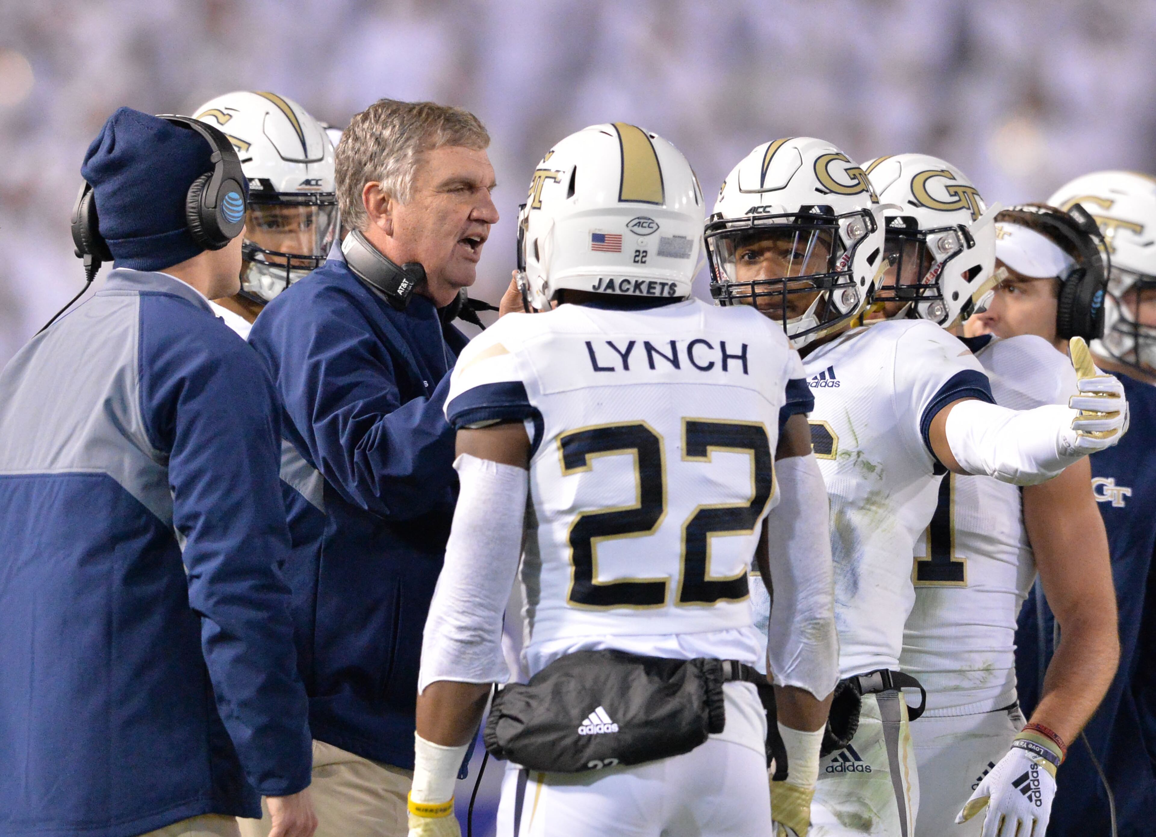 November 10, 2018 Atlanta - Georgia Tech head coach Paul Johnson instructs in the first half at Bobby Dodd Stadium on Saturday, November 10, 2018. HYOSUB SHIN / HSHIN@AJC.COM