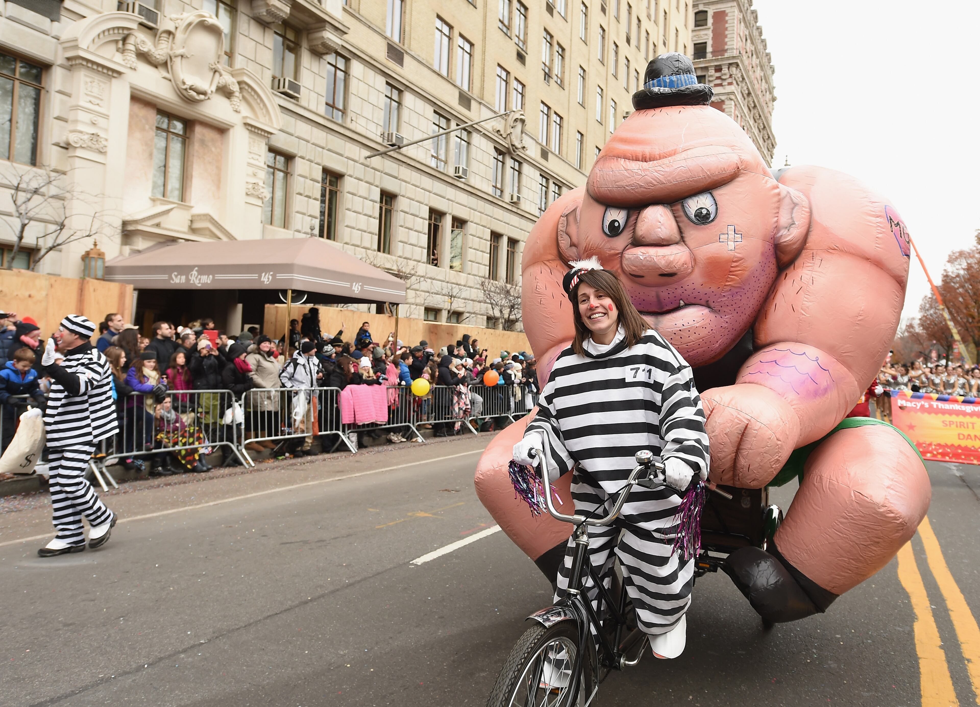 NEW YORK, NY - NOVEMBER 24: Parade revelers take part in the 90th Annual Macy's Thanksgiving Day Parade on November 24, 2016 in New York City. (Photo by Michael Loccisano/Getty Images)