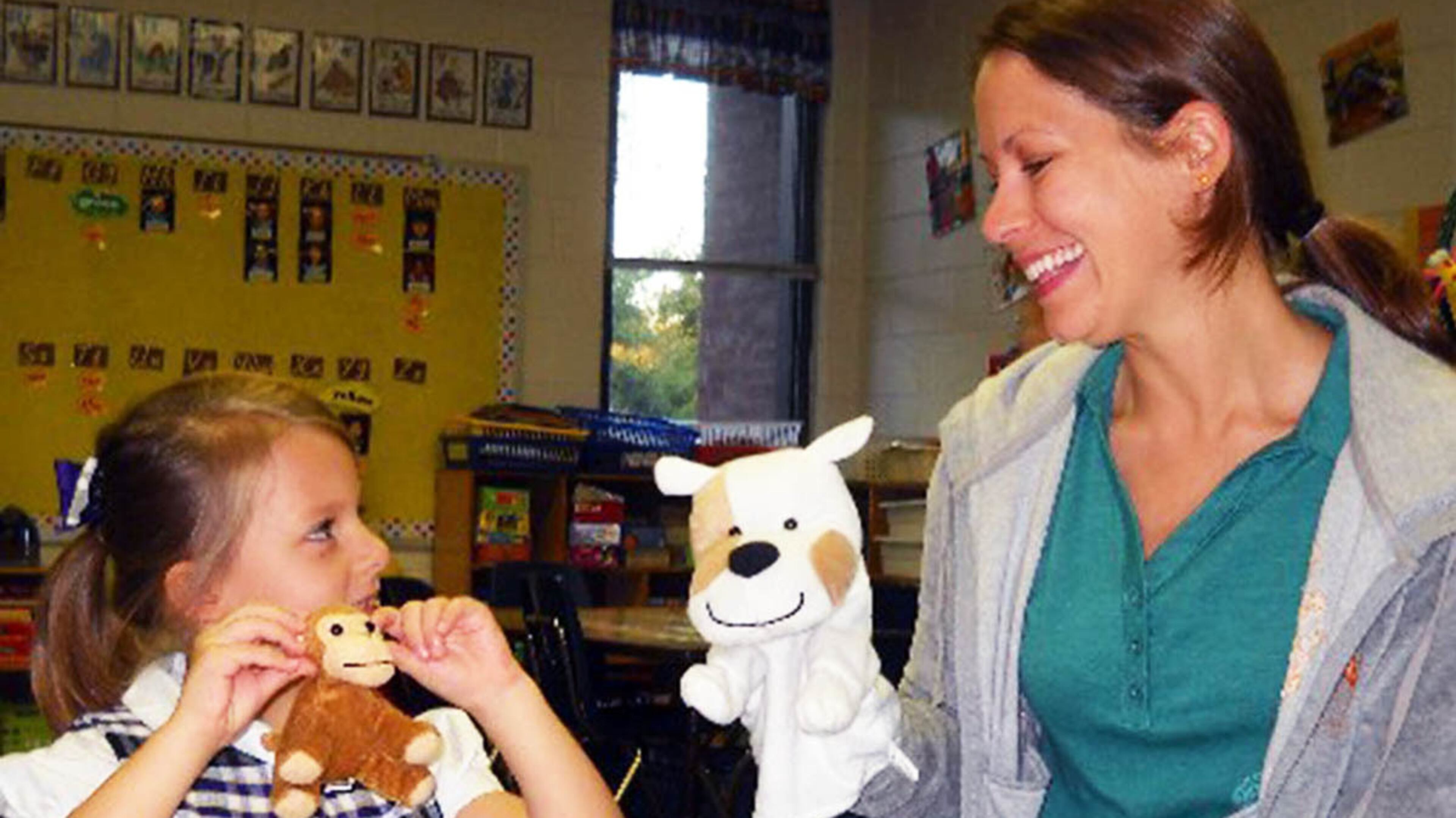 At Lango Foreign Languages for Kids, instructors use games, stories, music, art and role-playing techniques to help kids learn.