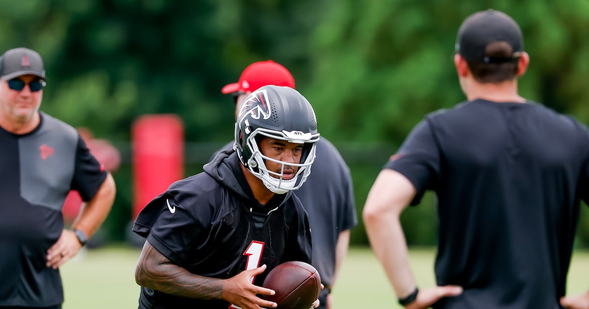 Der neue Falcon Tagovailoa sagt, diese Umkleidekabine sei eine der besten ...