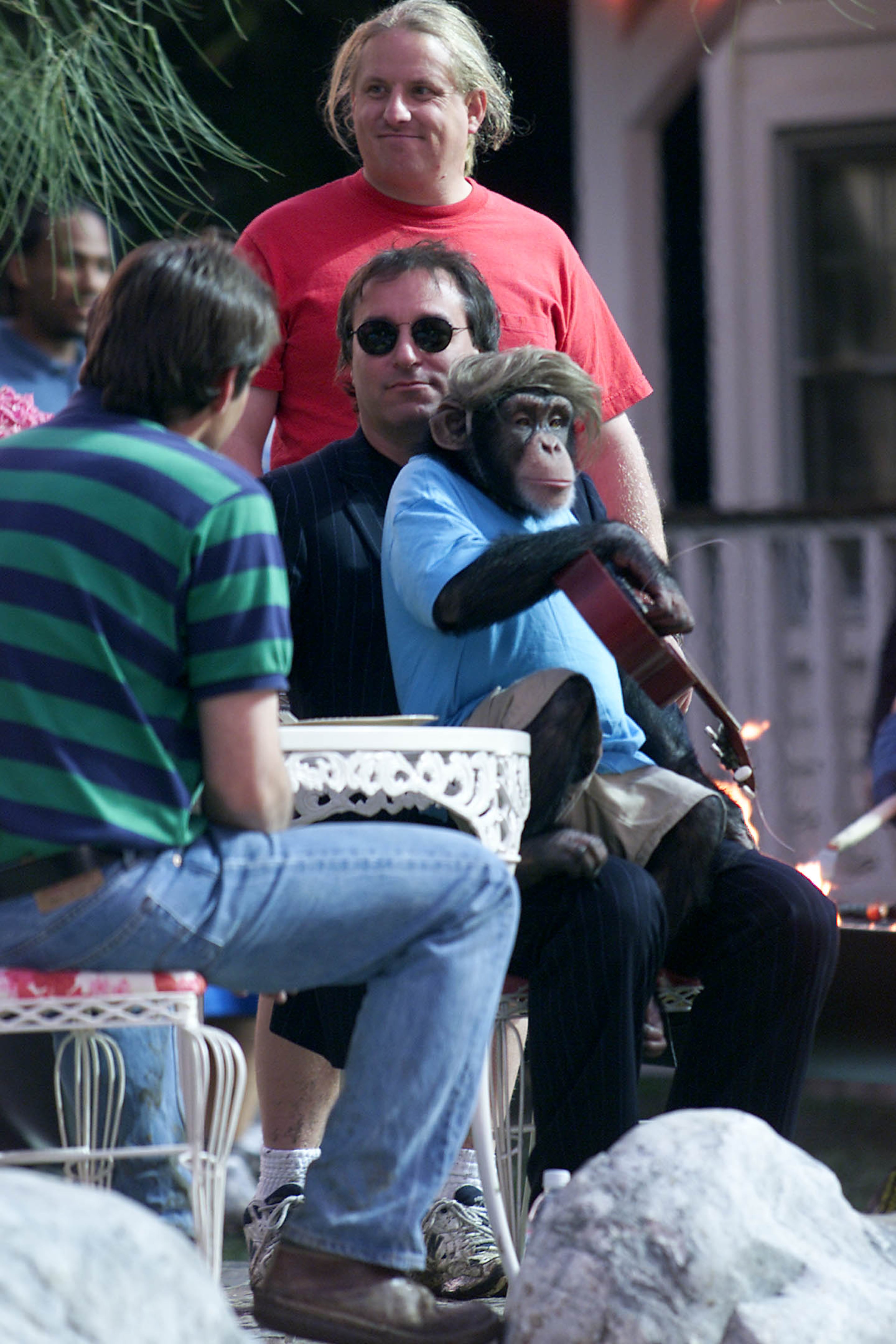 REM guitarist Peter Buck during filming of the video for their new single 'Imitation of Life' in Calbasas, California, 2/28/01. The video is directed by Garth Jennings.