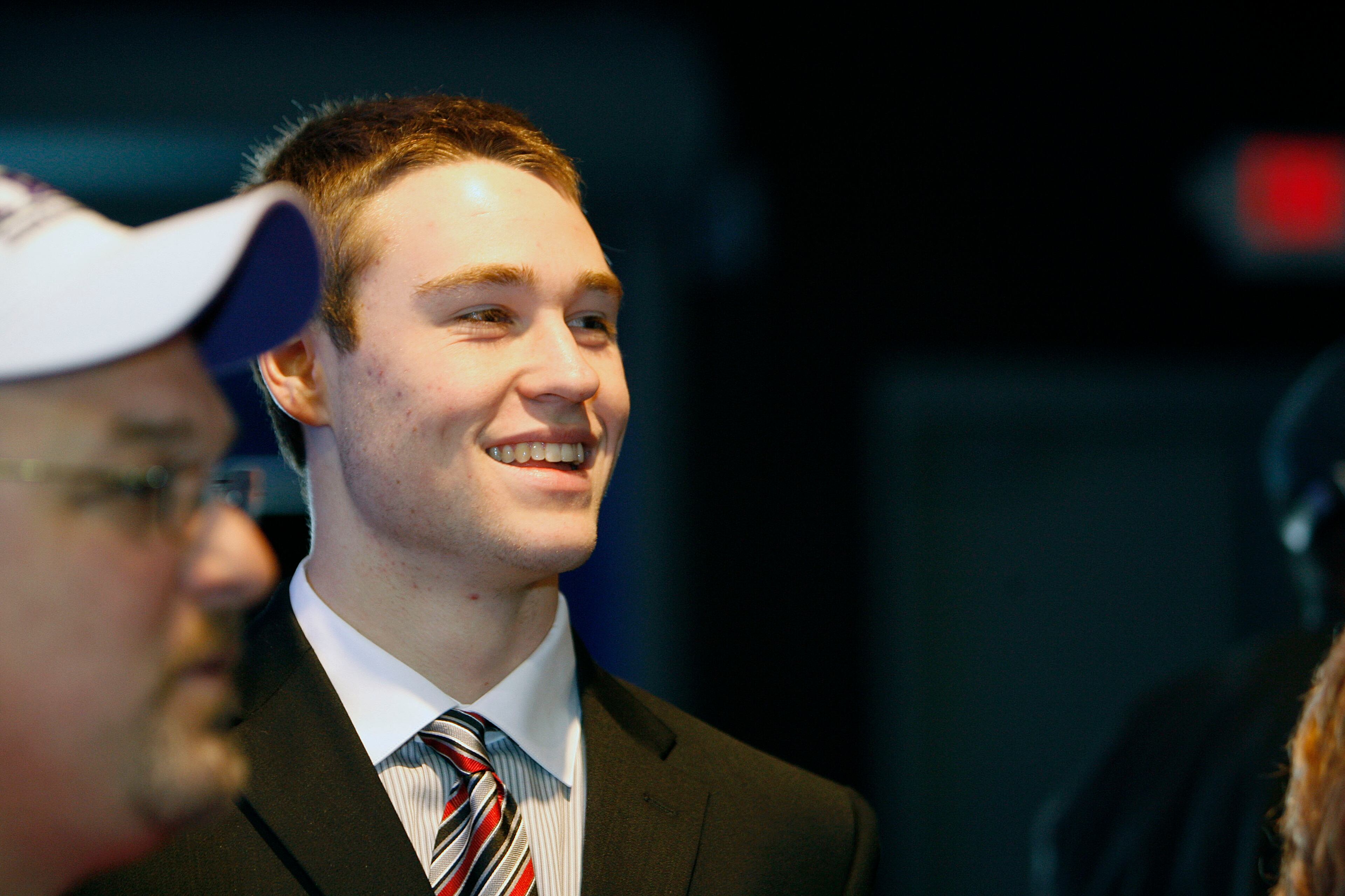 Hutson Mason of Lassiter High signs with Georgia during the National Signing Day on February 3, 2010.