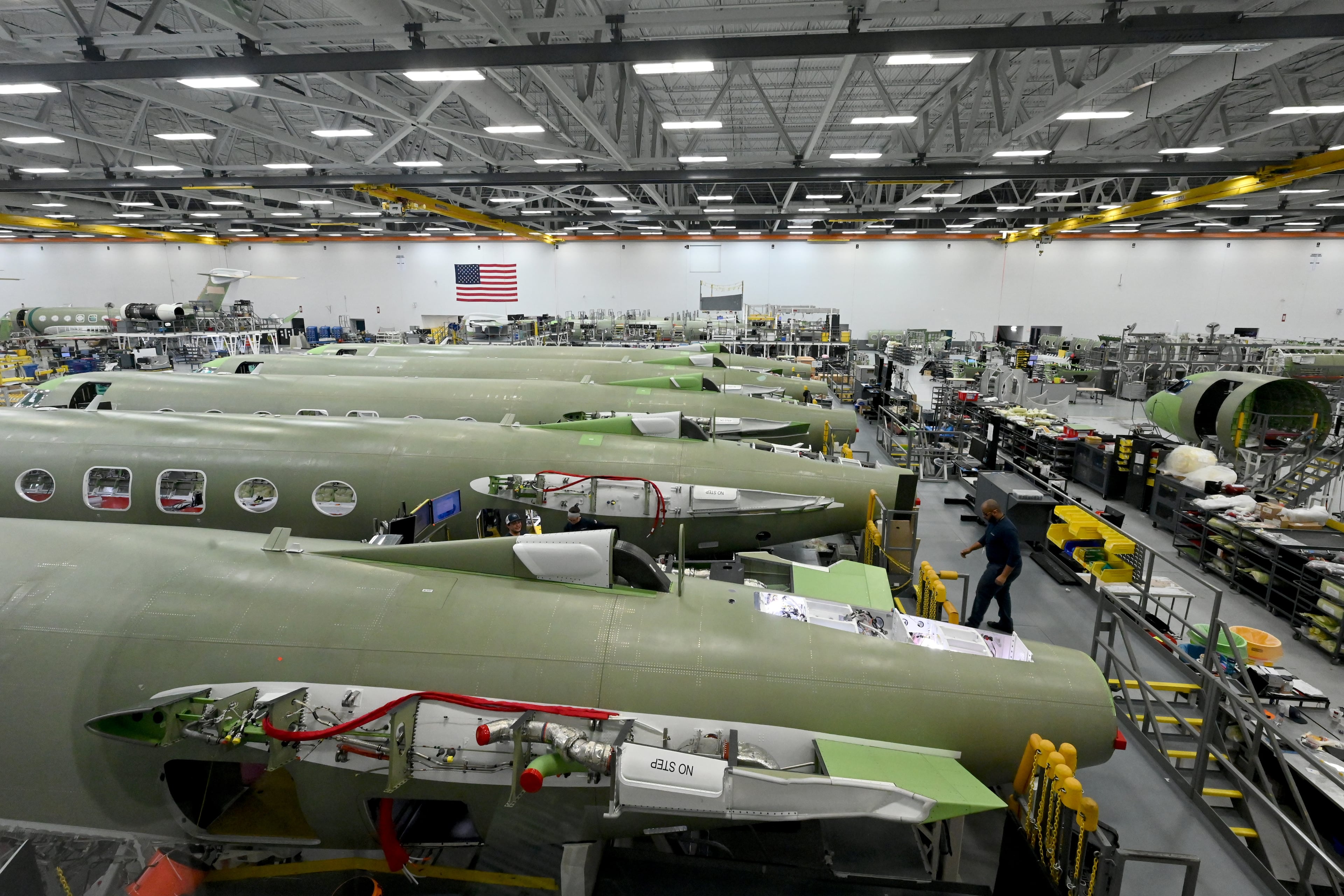 Photo shows Gulfstream’s manufacture product lines of G500 and G600 aircrafts at Gulfstream Aerospace Corporation, Friday, December 19, 2025 in Savannah. (Hyosub Shin/AJC)