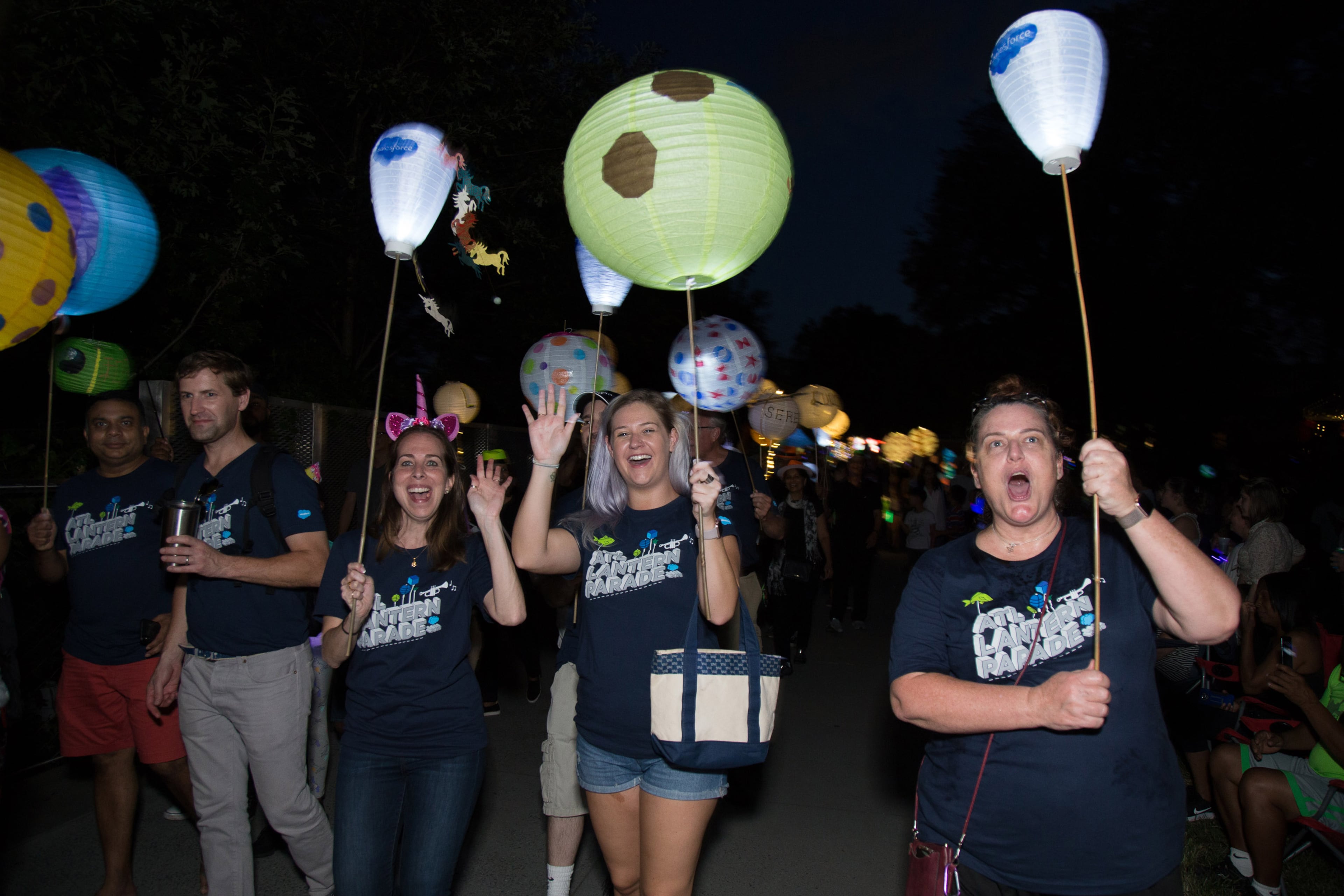 The Atlanta Beltline Lantern Parade make its way toward Piedmont Park on Saturday, September 22, 2018. (Photo: STEVE SCHAEFER / SPECIAL TO THE AJC)