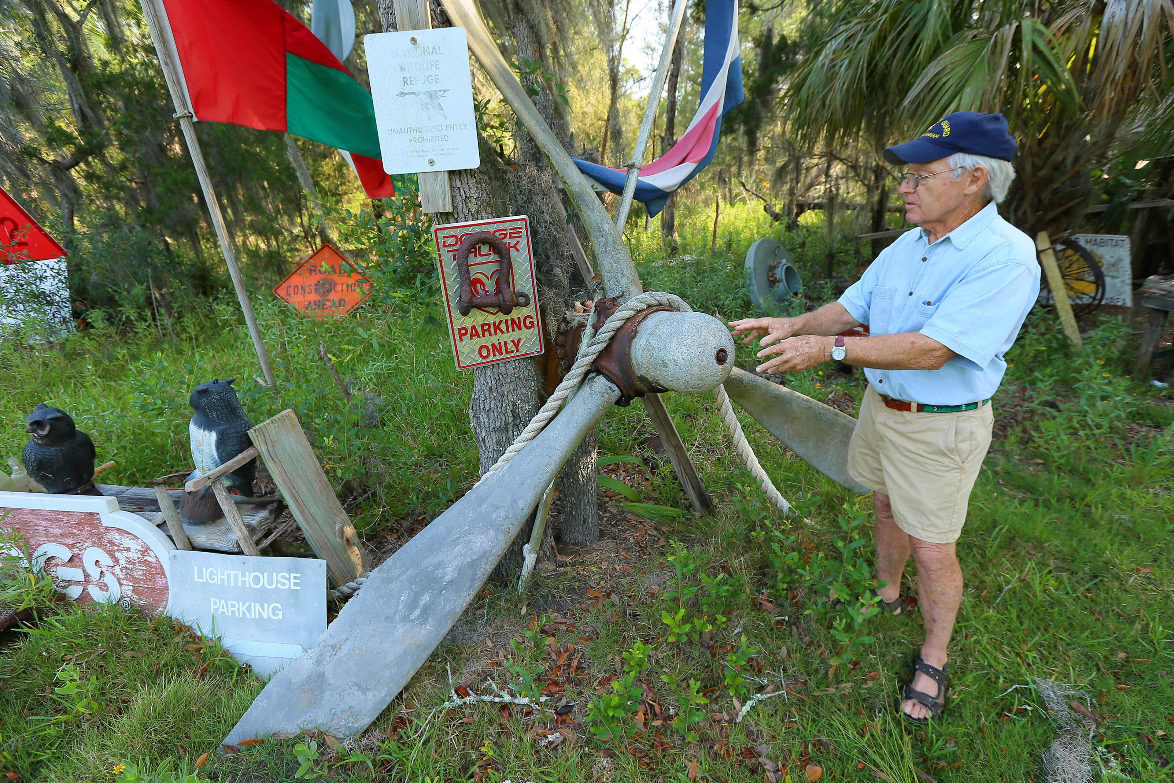Ellis believes this airplane propeller he recovered is from the 1948 crash of a Georgia Coastal Air Lines Douglas DC-3 near Savannah that killed 18 of the 27 passengers and crew on board.