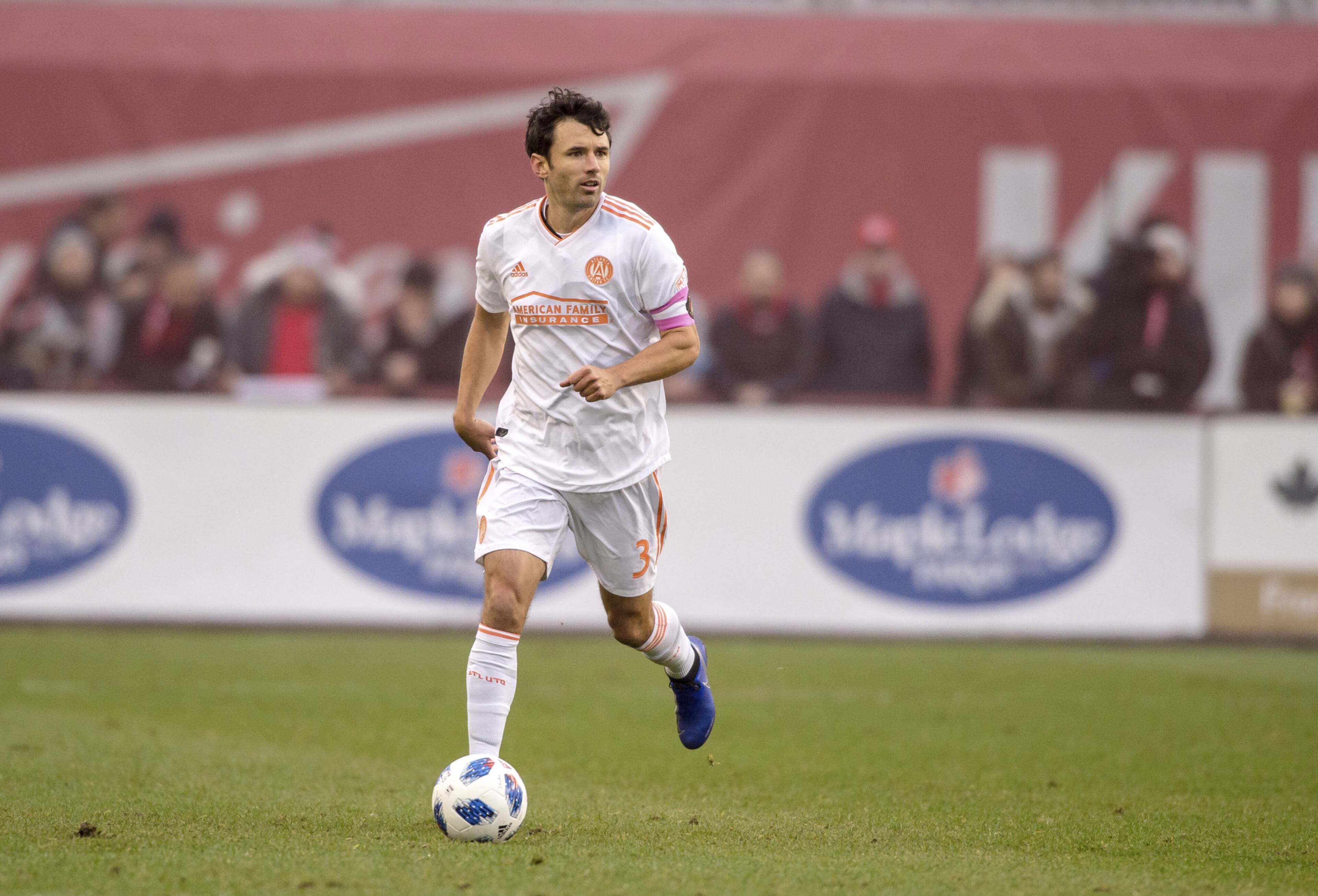 Atlanta United dropped a 4-1 decision to Toronto in the regular-season finale Sunday.