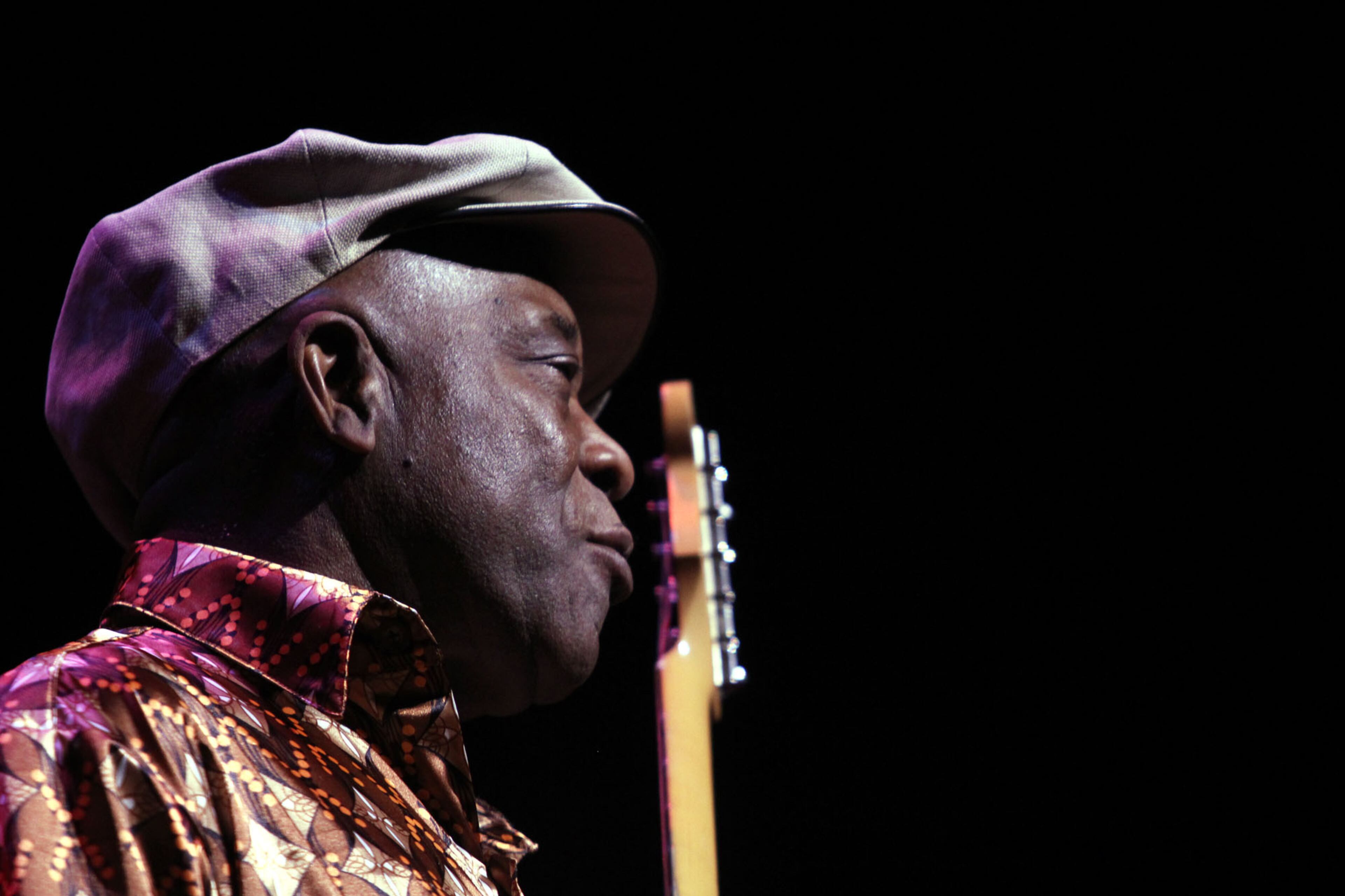 Six-time Grammy winner Buddy Guy kicks off his performance at the Cobb Energy Performing Arts Center with "Damn Right I've Got the Blues," followed by the Muddy Water's classic, "Hoochie Coochie Man."