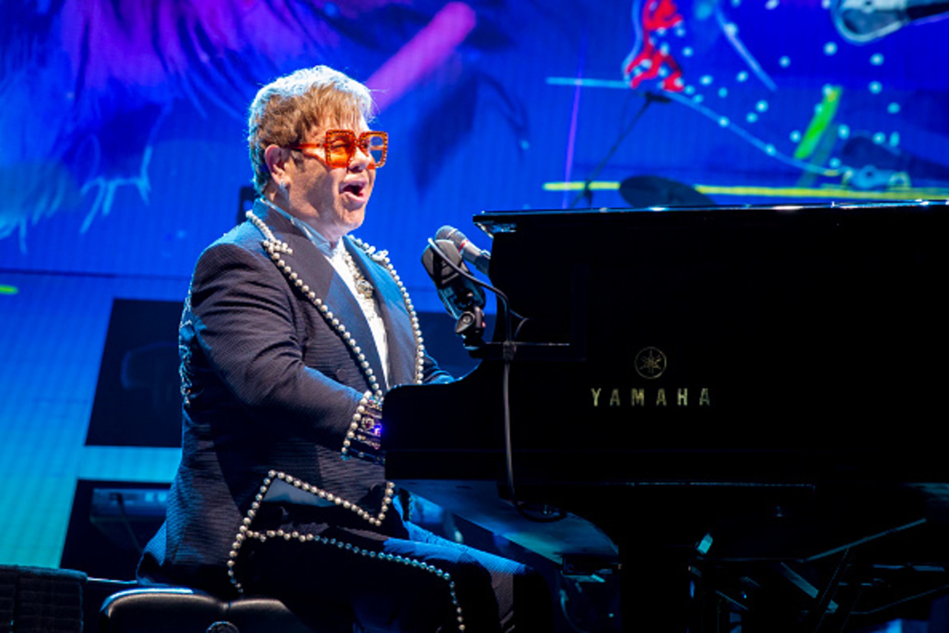 OTTAWA, ON - SEPTEMBER 28: Elton John performs onstage during his 'Farewell Yellow Brick Road' tour at Canadian Tire Centre on September 28, 2018 in Ottawa, Canada. (Photo by Mark Horton/Getty Images)