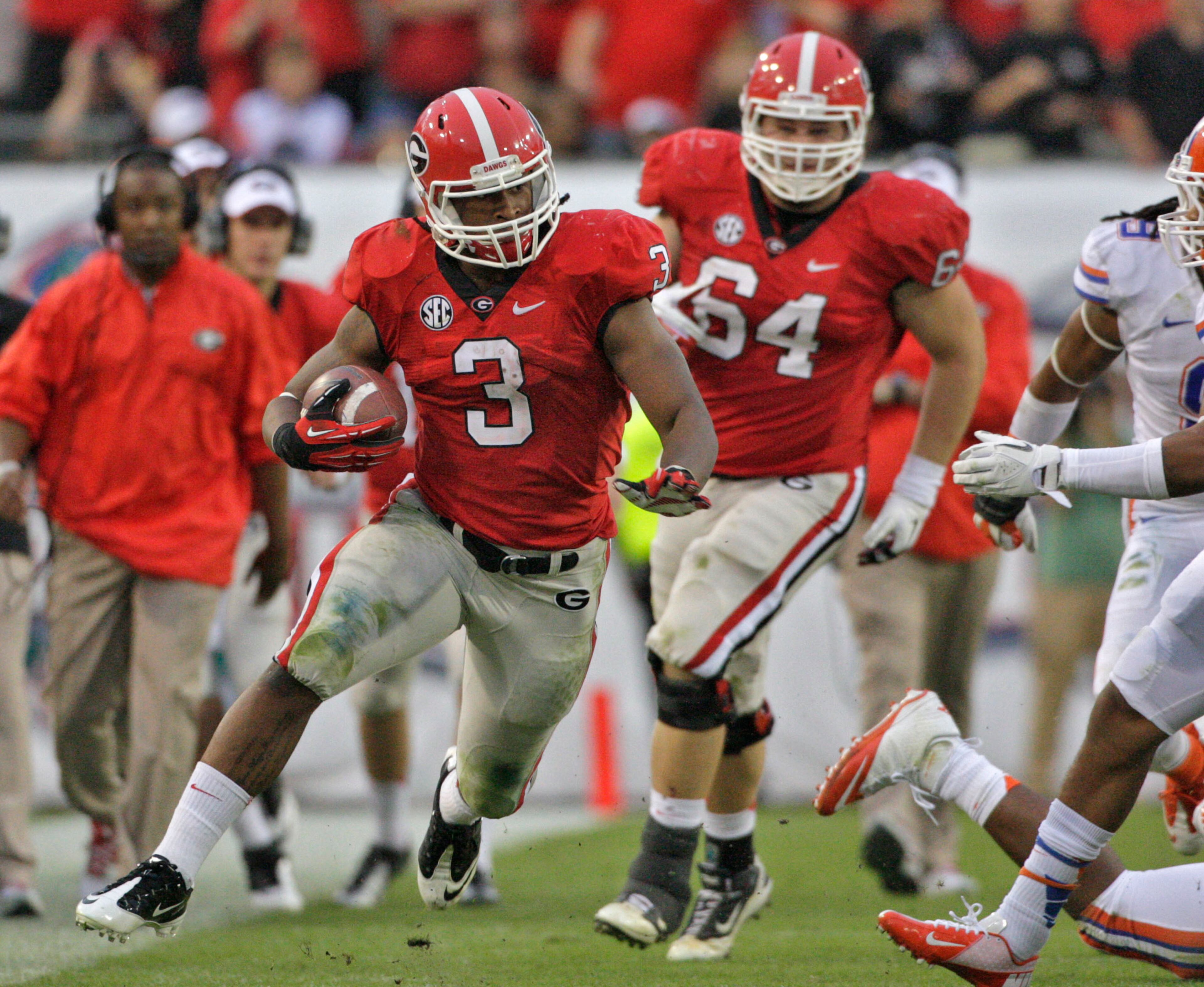 Gurley gains 22 yards against Florida in Jacksonville.