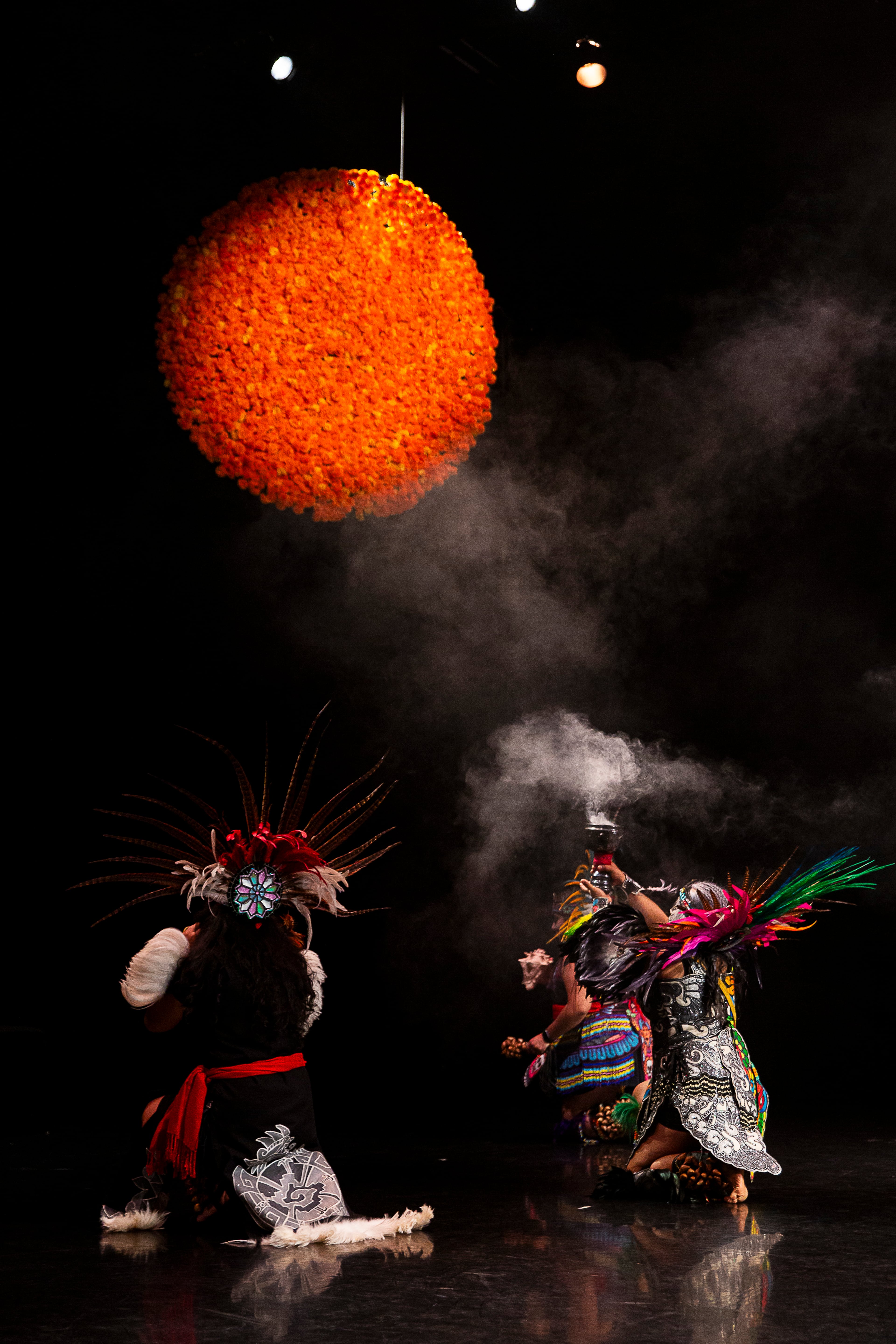 Medina divided the "return//de vuelta a los ancestros" program into five “suns,” each representing a different aspect of Mexican and indigenous culture and traditions throughout history.