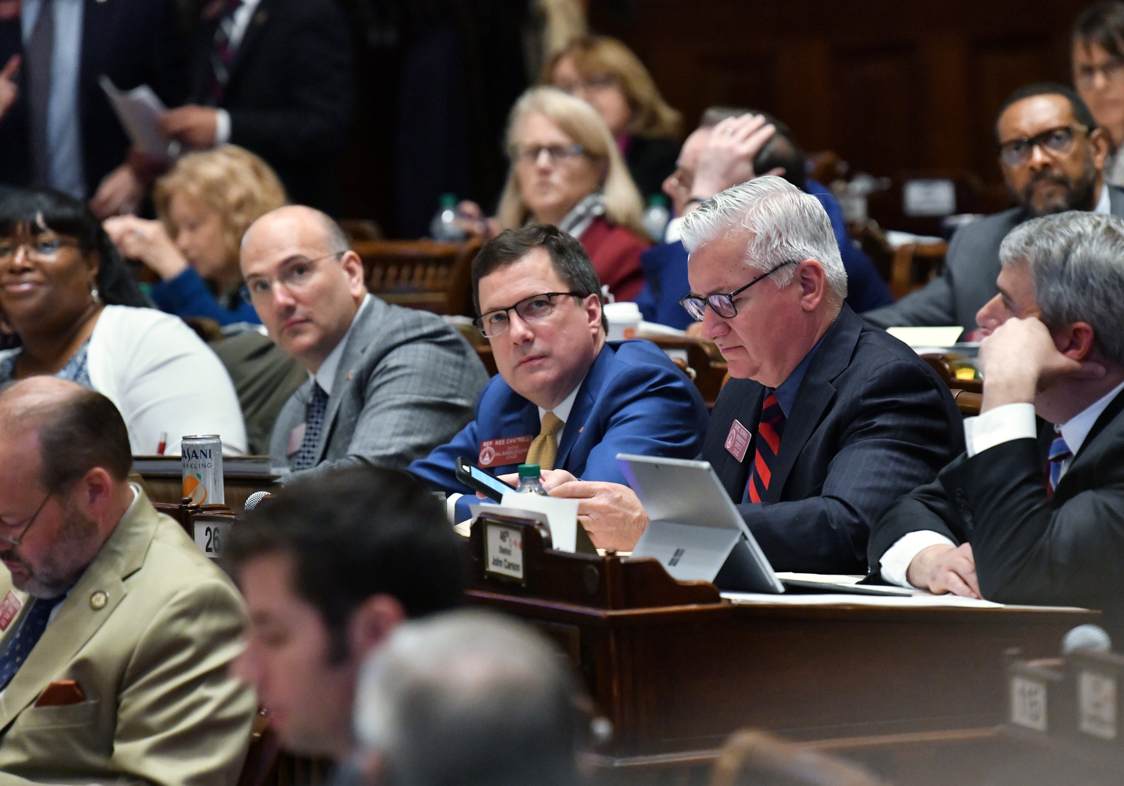March12, 2020 Atlanta - House representatives vote on HB 1026 (Education; number of REACH scholars to be designated by participating school systems) during Crossover day at the Georgia State Capitol on Thursday, March 11, 2020. (Hyosub Shin / Hyosub.Shin@ajc.com)
