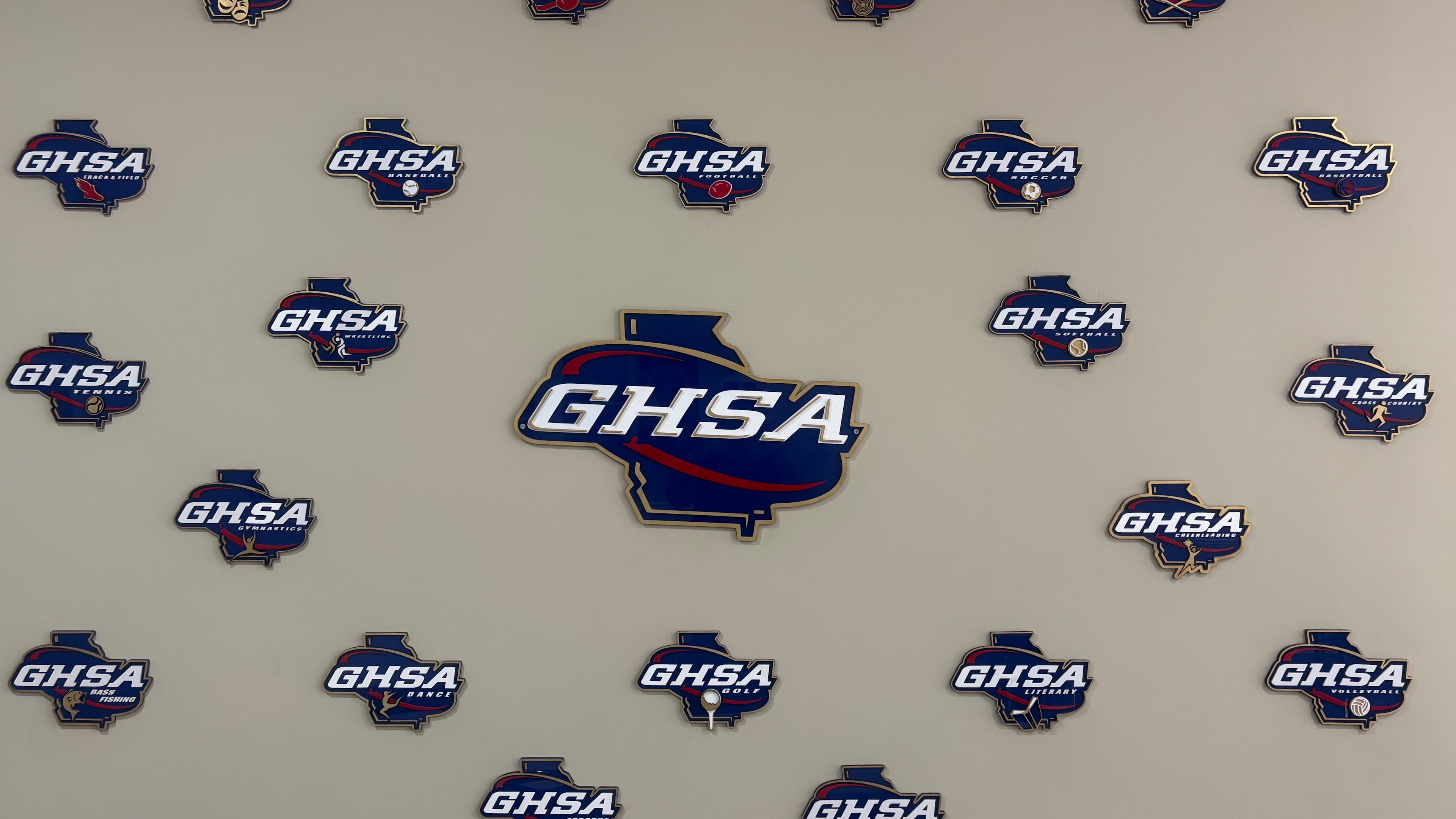 The process behind the GHSA’s new postseason seeding model is seeing some tweaks, including allowing coaches to report their own scores and requesting results be reported within 24 hours after a game finishes. (Jack Leo/AJC)