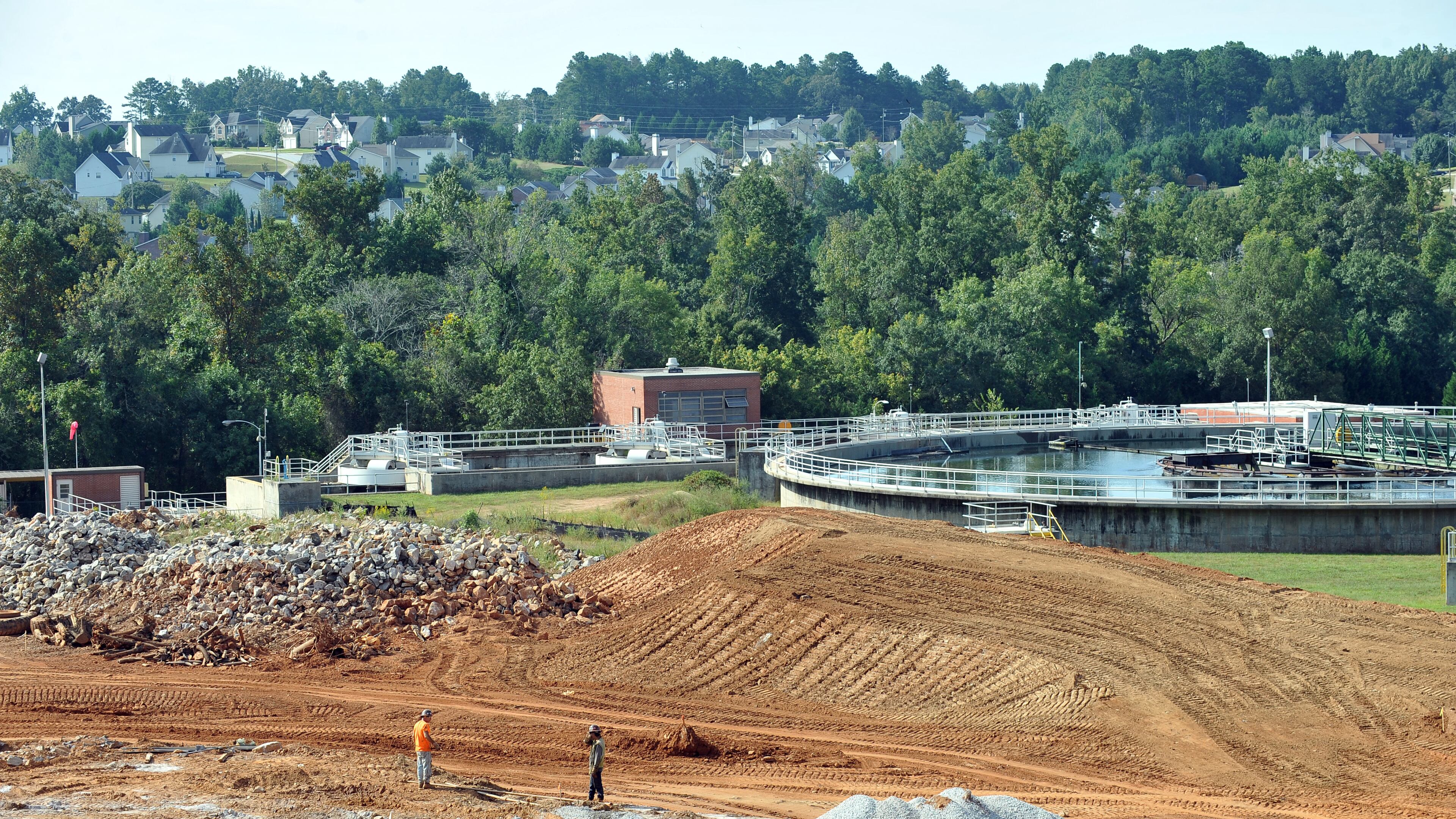 The Snapfinger Creek Advanced Wastewater Treatment Facility is being expanded and upgraded as part of a $1.35 billion countywide infrastructure project designed to improve DeKalb County’s water and sewer system. HYOSUB SHIN / HSHIN@AJC.COM