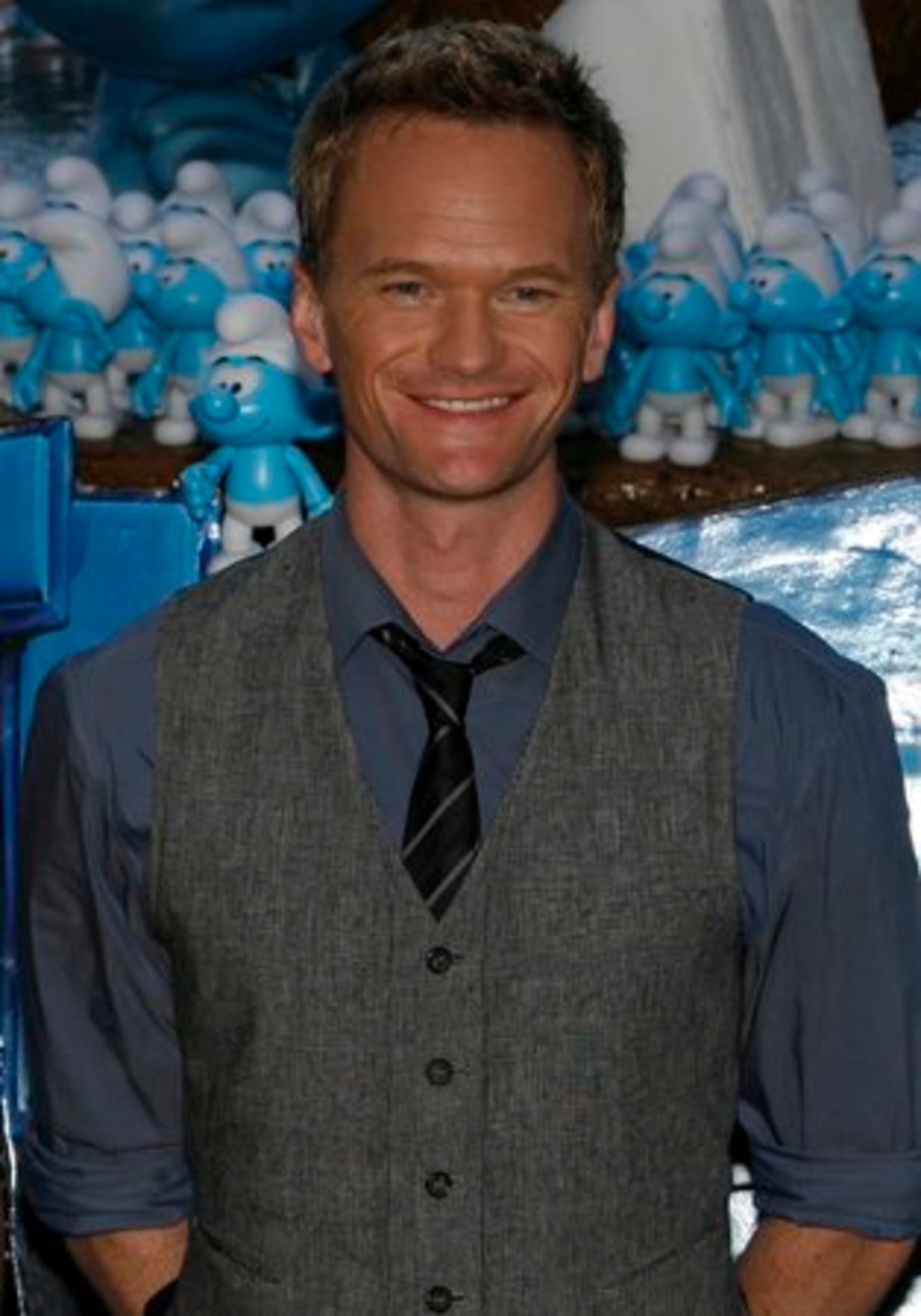 Neil Patrick Harris' character helps smurf the little blue guys back to their village after they're magically smurfed to New York City.