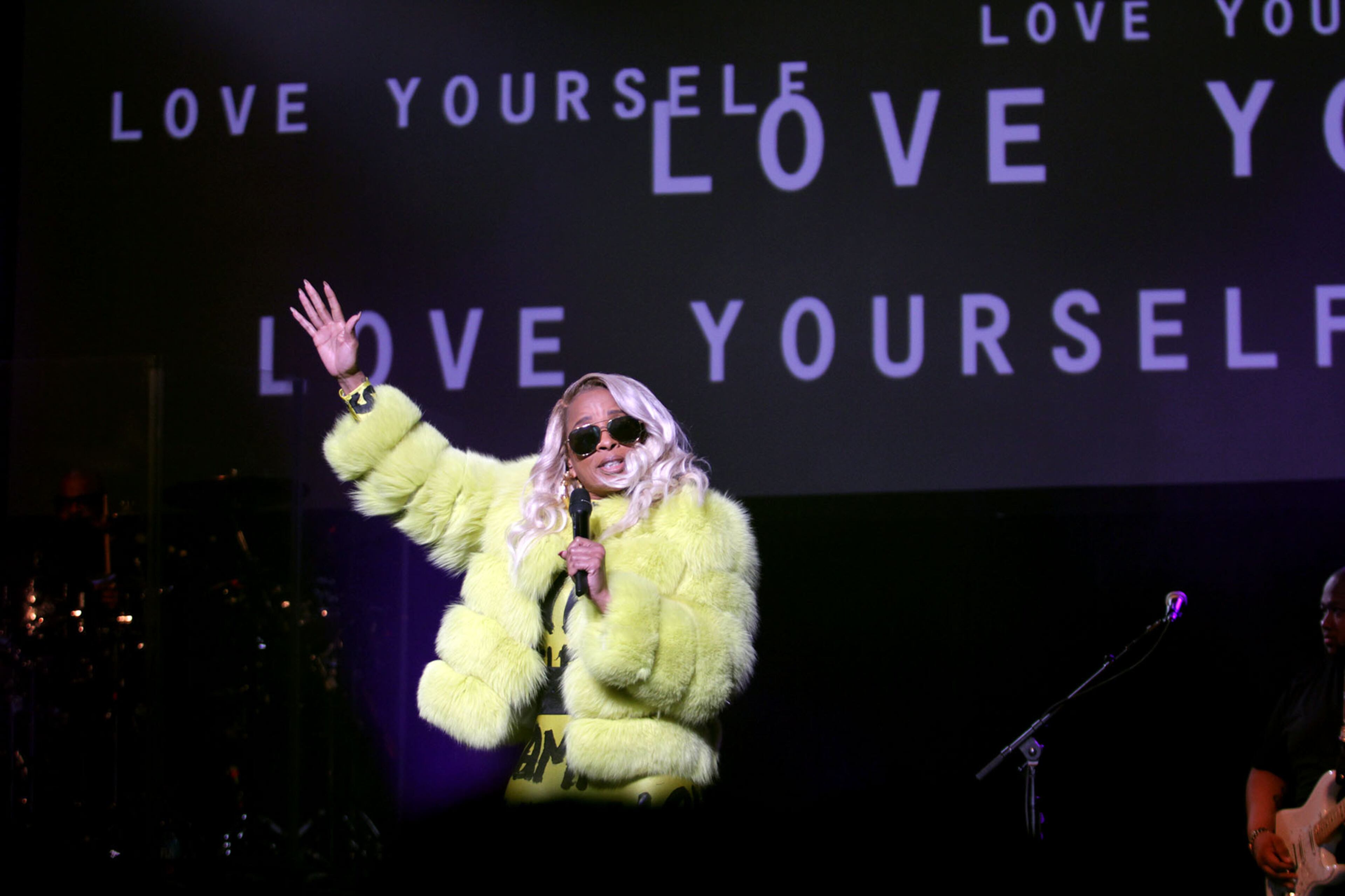 February 13, 2018 - ATLANTA: R&B icon Mary J. Blige performing before a sold out concert on her "Strength of a Woman Tour," at the Fox Theatre on Tuesday, February 13, 2018. (Akili-Casundria Ramsess/Eye of Ramsess Media)