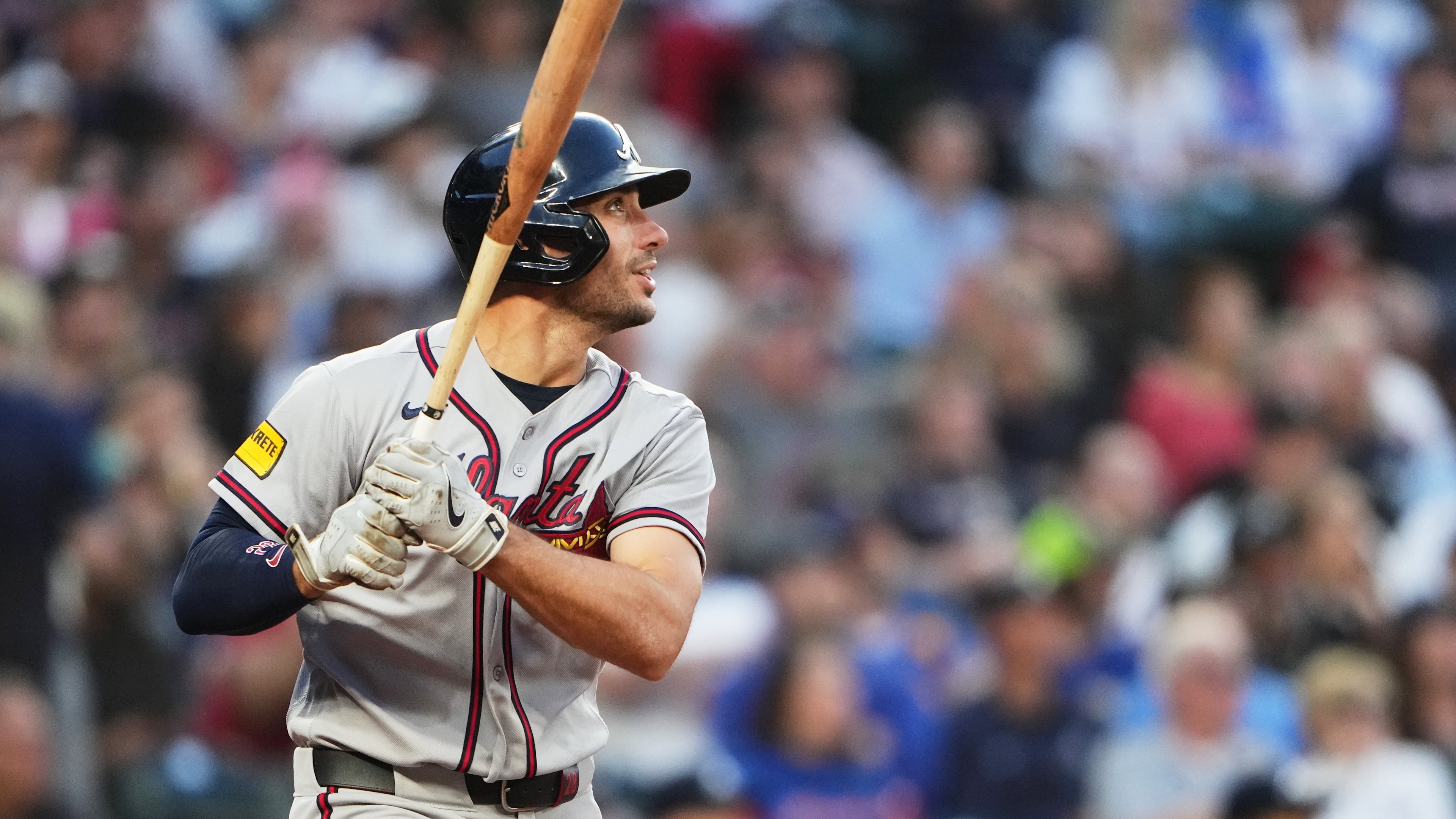 Atlanta Braves' Matt Olson hits a solo home run against the Seattle Mariners during the sixth inning of a baseball game, Monday, May 4, 2026, in Seattle. (AP Photo/Lindsey Wasson)