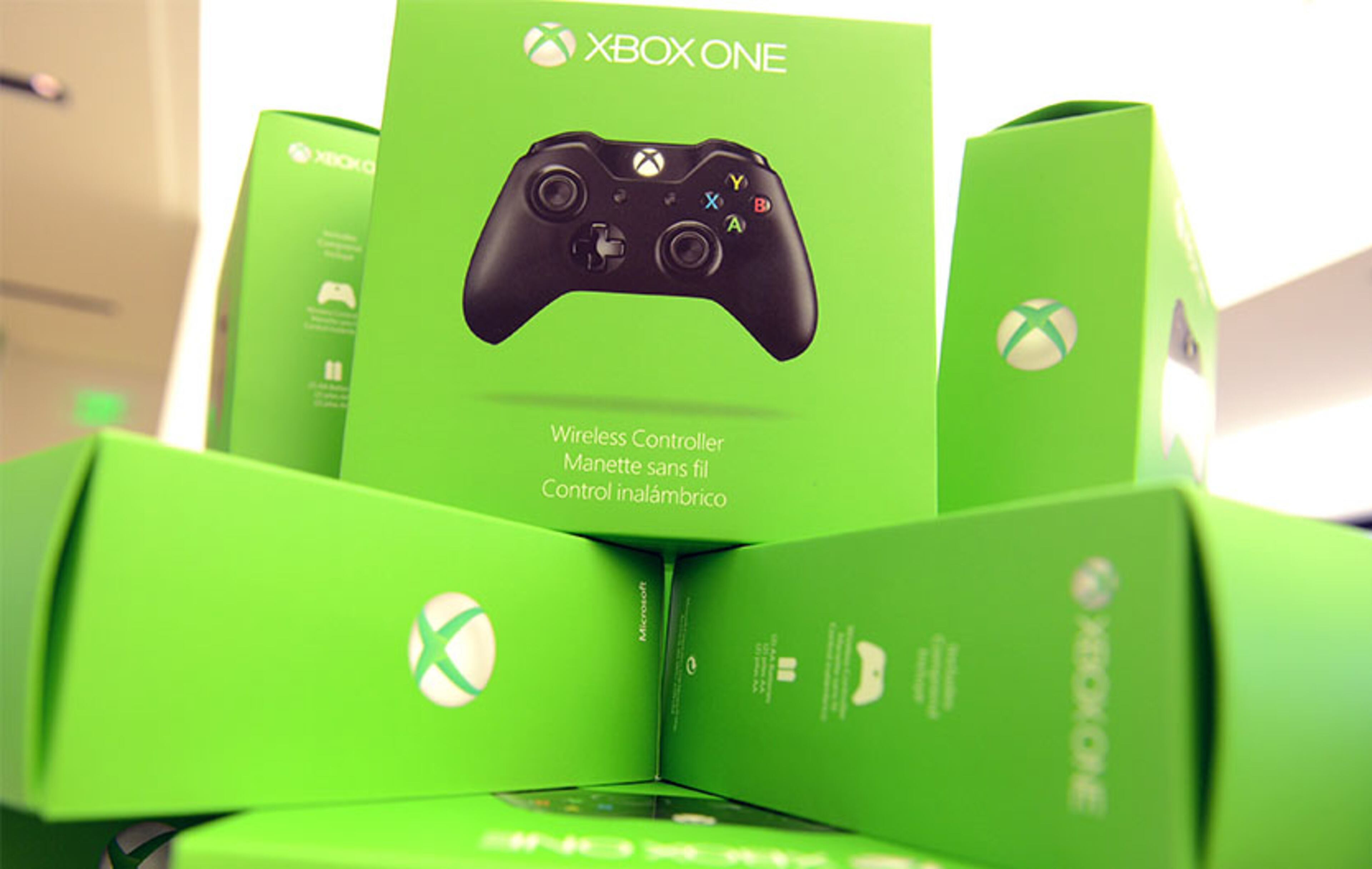 Military Bowl, Dec. 27, 1 p.m., ESPN, in Annapolis, Md.: Christmas comes two days late for Virginia Tech and Cincinnati teams, which will receive an XBox One along with other itesm, courtesy of the Military Bowl