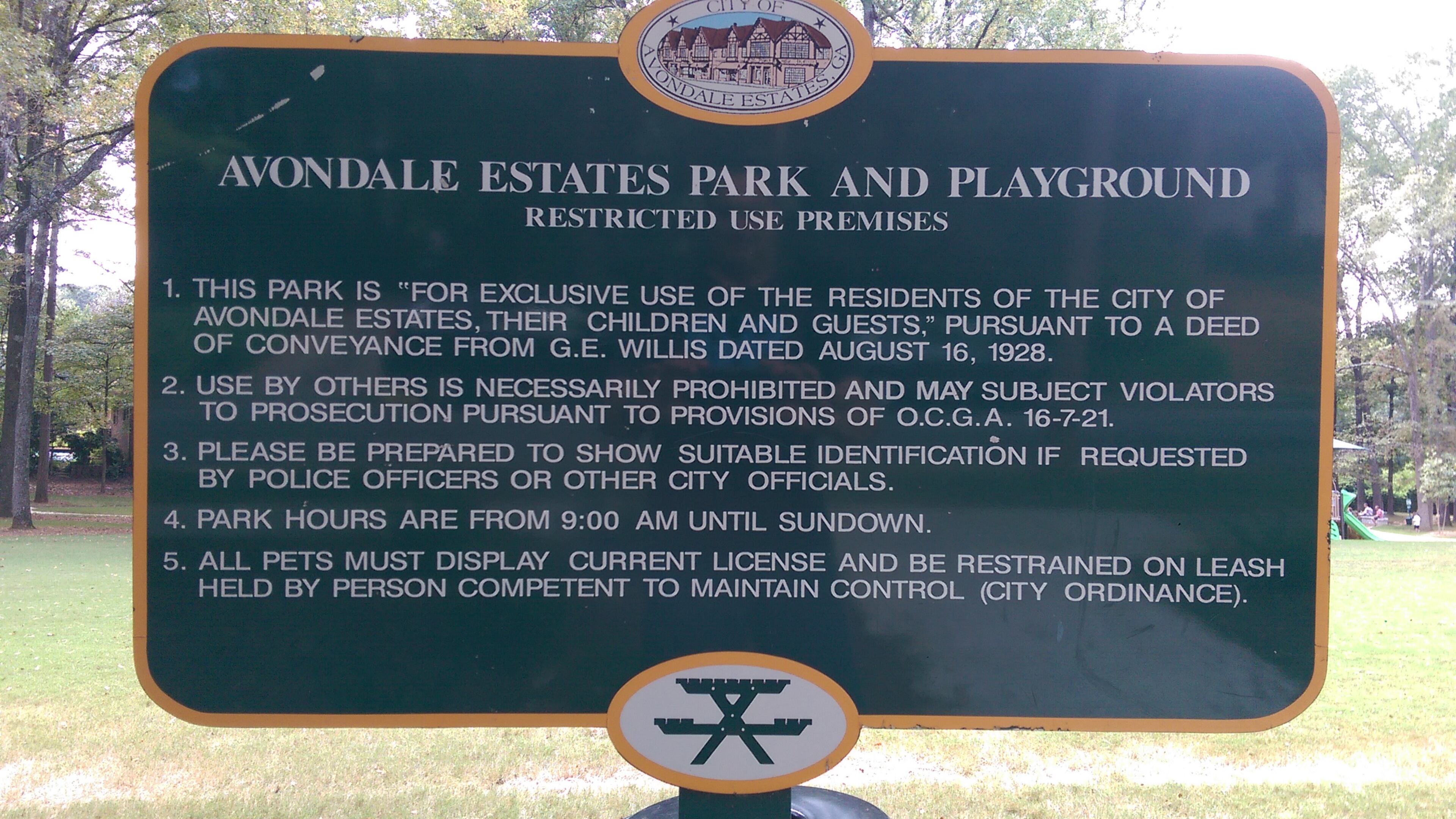 The rules sign posted at Willis Park. The Avondale Estates commission is particularly concern with the language in the first two rules. Courtesy of Jonathan Elmore