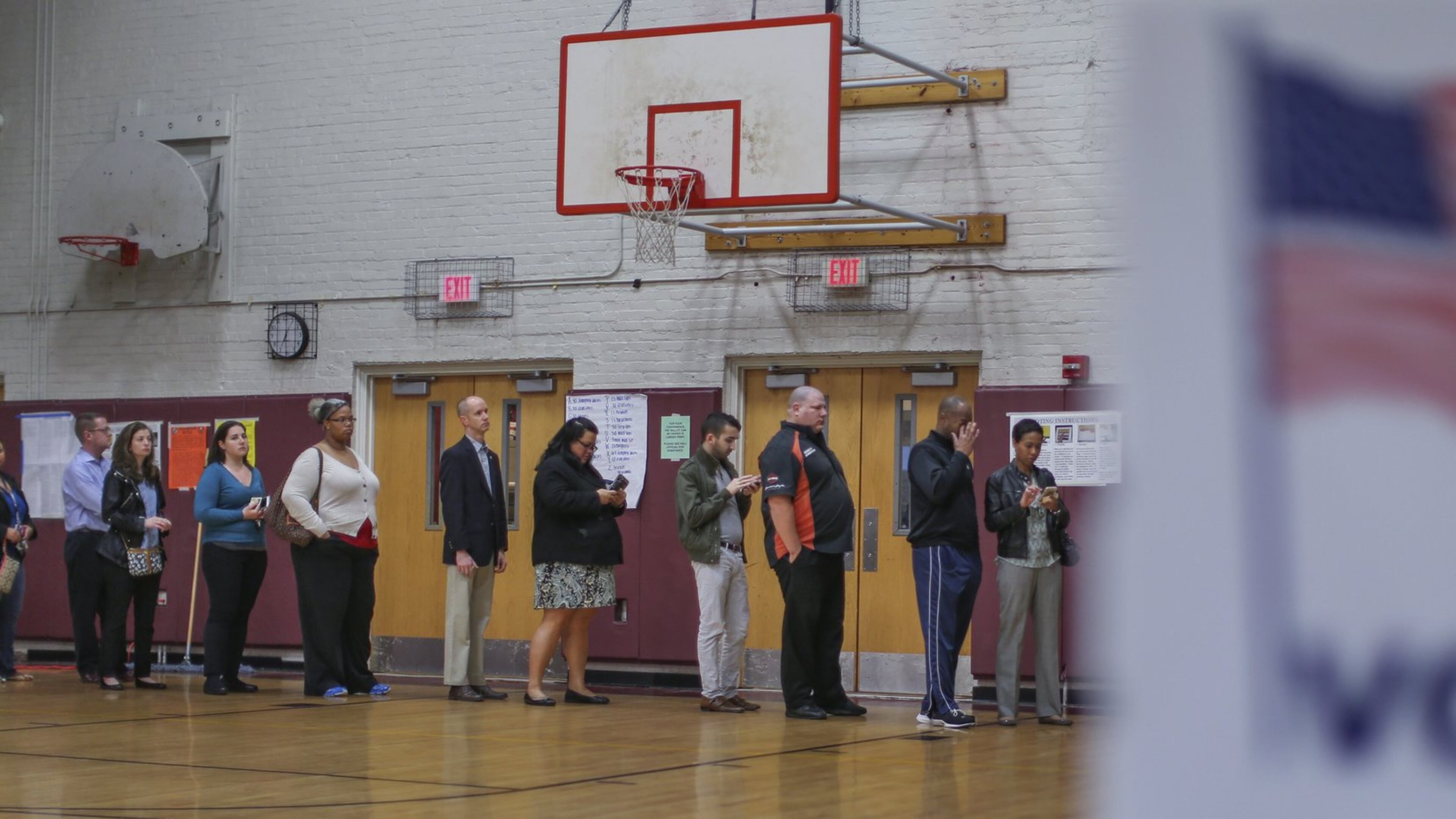 Voters line up to cast ballots at Henry W. Grady High School in Atlanta for Georgia’s presidential primary in 2016. A date has not been set yet for the state's presidential primary in 2024. JOHN SPINK / JSPINK@AJC.COM