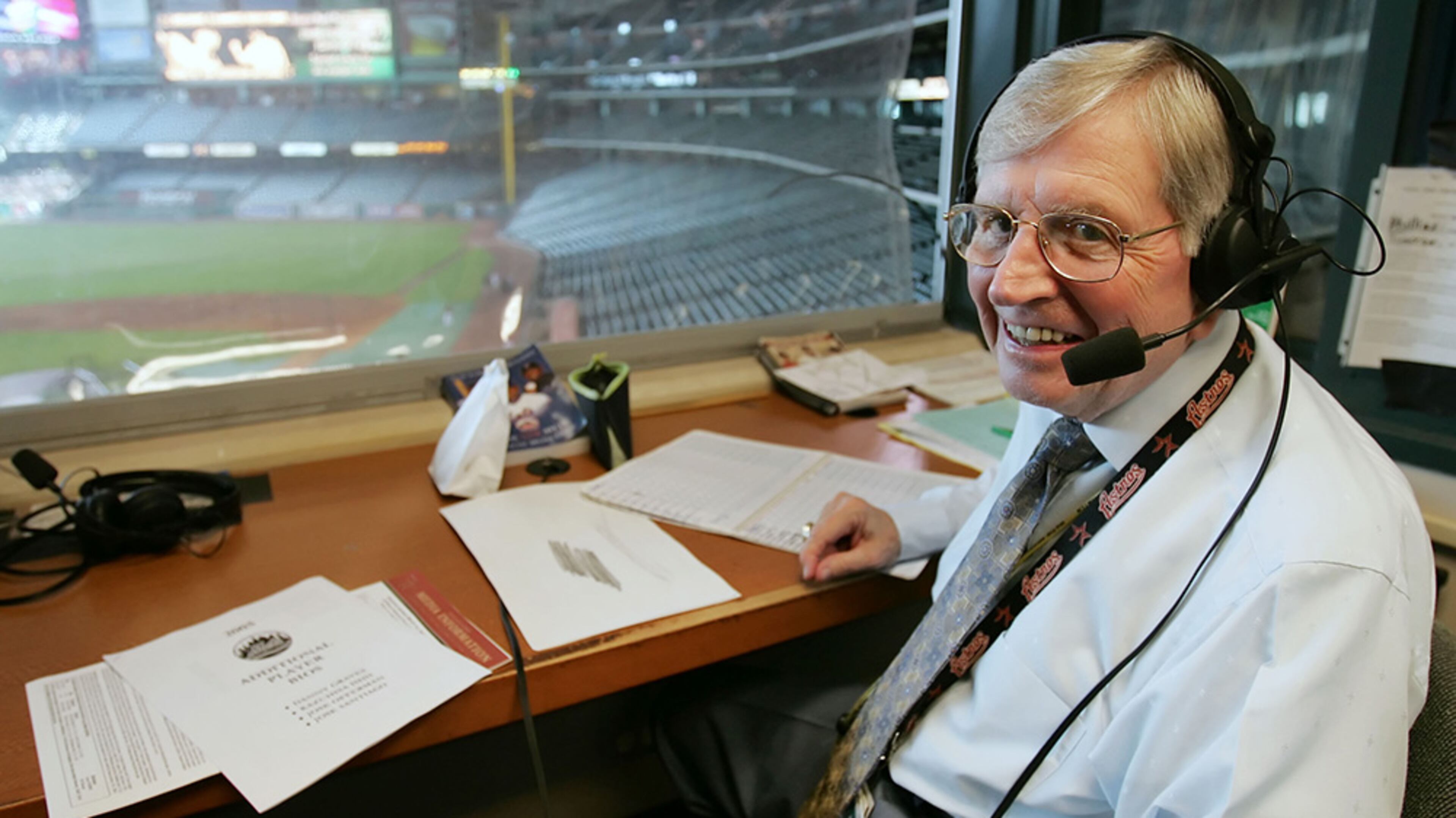 Milo Hamilton broadcast baseball games across seven decades.
