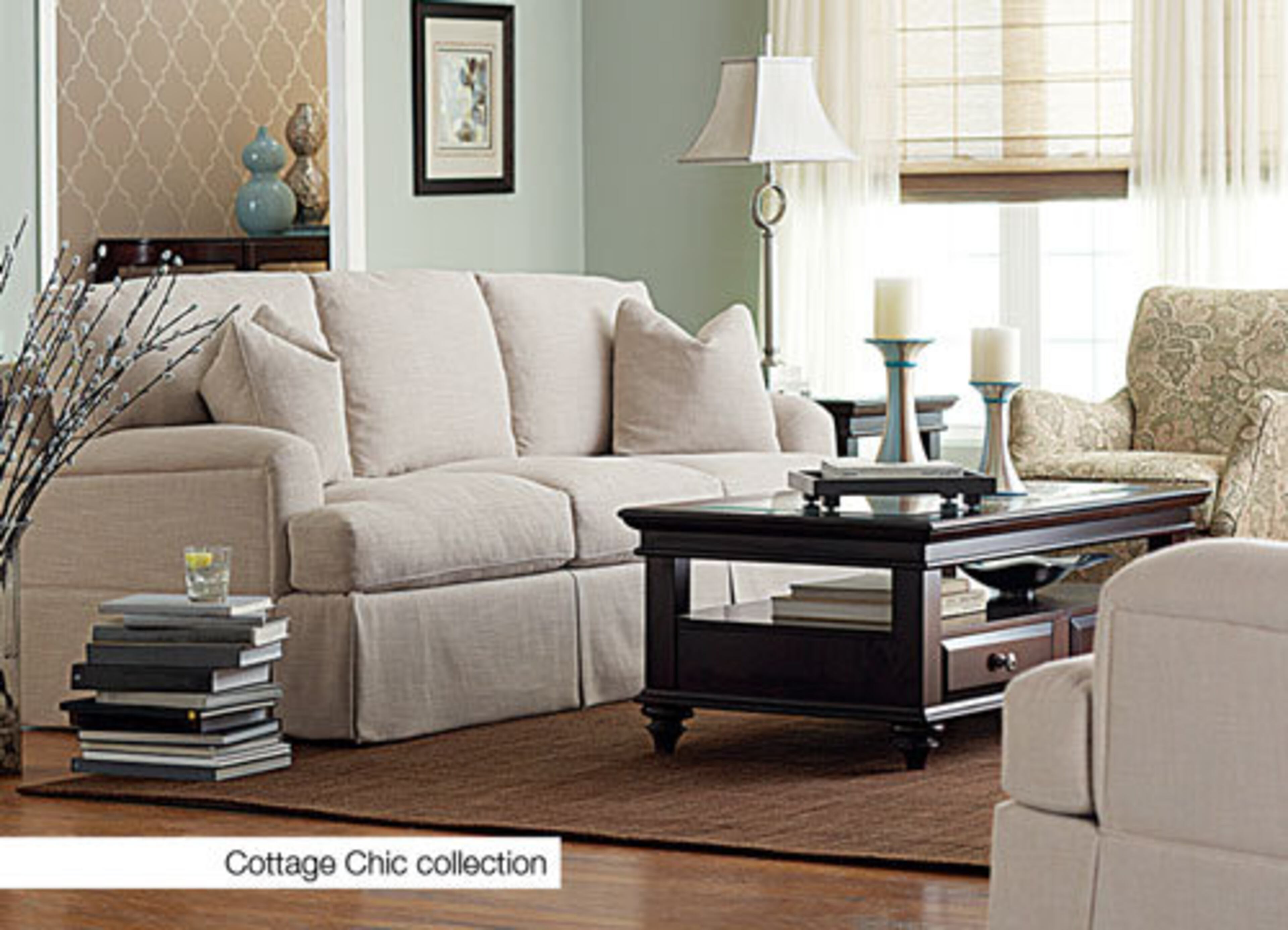 Keep things clean and casual with a look like this collection's linen and paisley. Perfectly suited to Cape Cod style, the tables are reminiscent of colonial American craftsmanship.