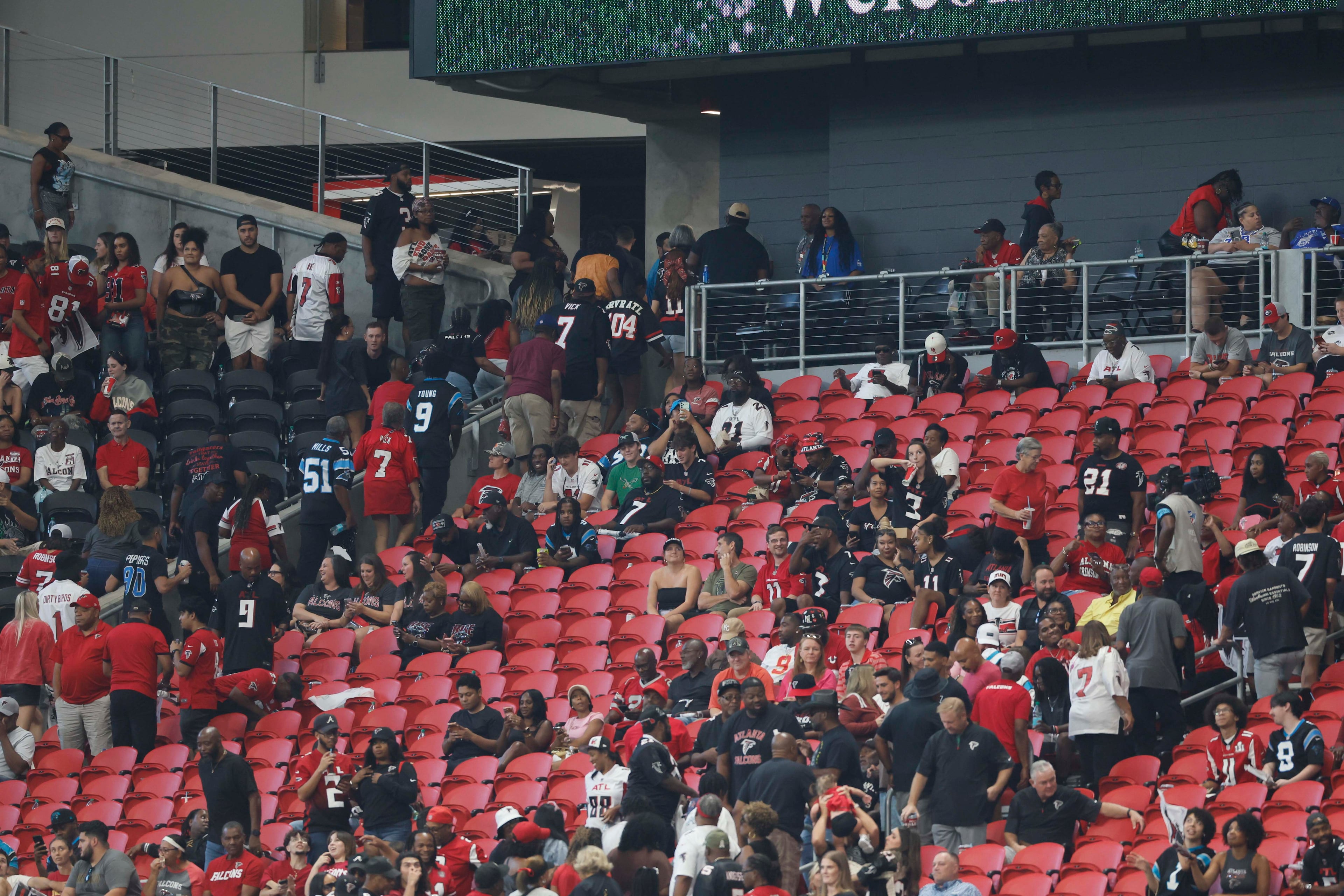 At the beginning of the fourth quarter, many fans left the stadium as the Falcons lost to the Carolina Panthers 34-3 at Mercedes-Benz Stadium in Atlanta on Sunday, Sept. 20, 2026. (Miguel Martinez/AJC)