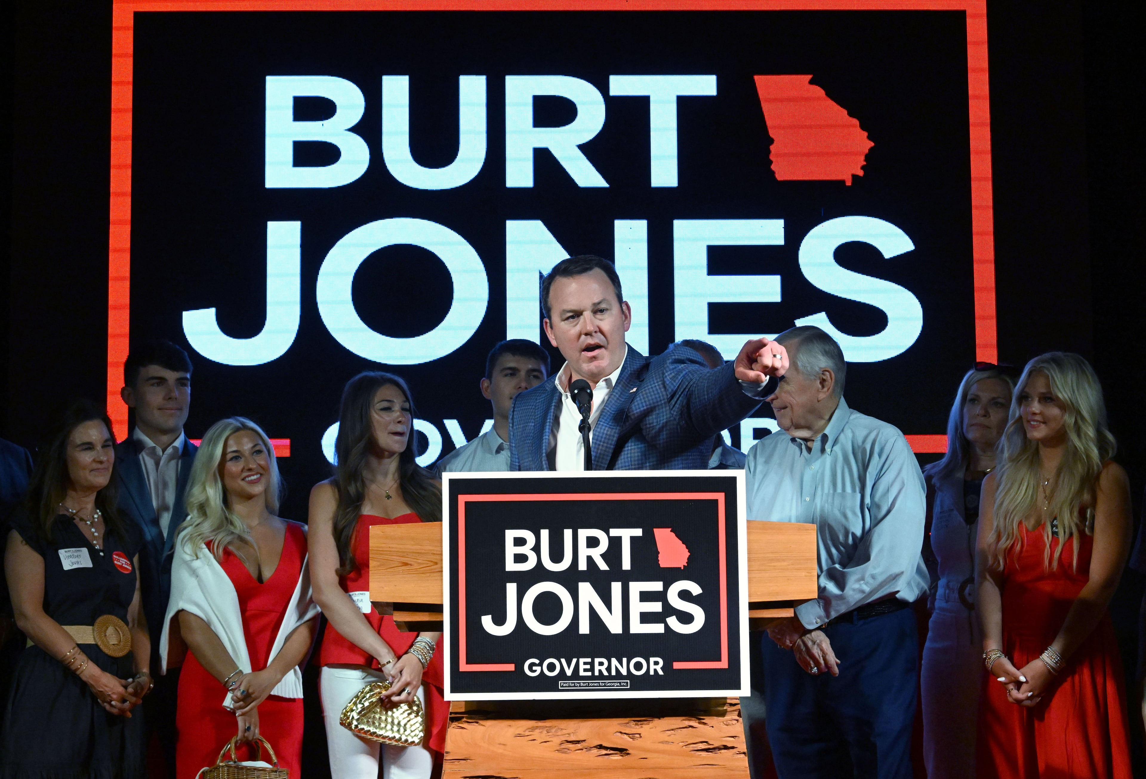 Georgia gubernatorial candidate Burt Jones addresses supporters at his election night party at The Rivers Ranch during the 2026 Georgia primary elections Tuesday, May 19, 2026, in Jackson. (Hyosub Shin/AJC)