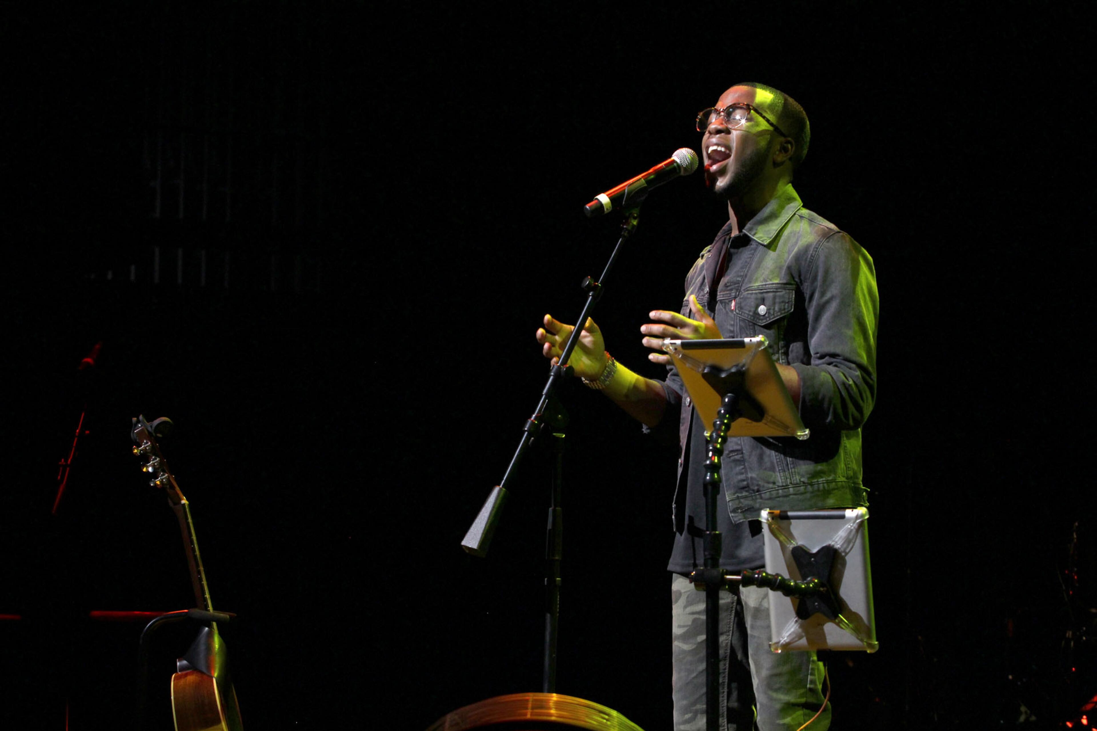 Burnell Taylor, an American Idol contestant in it's 12th season, opened for India Arie performing at the Cobb Energy Performing Arts Center. He placed 7th overall in the Idol contest.