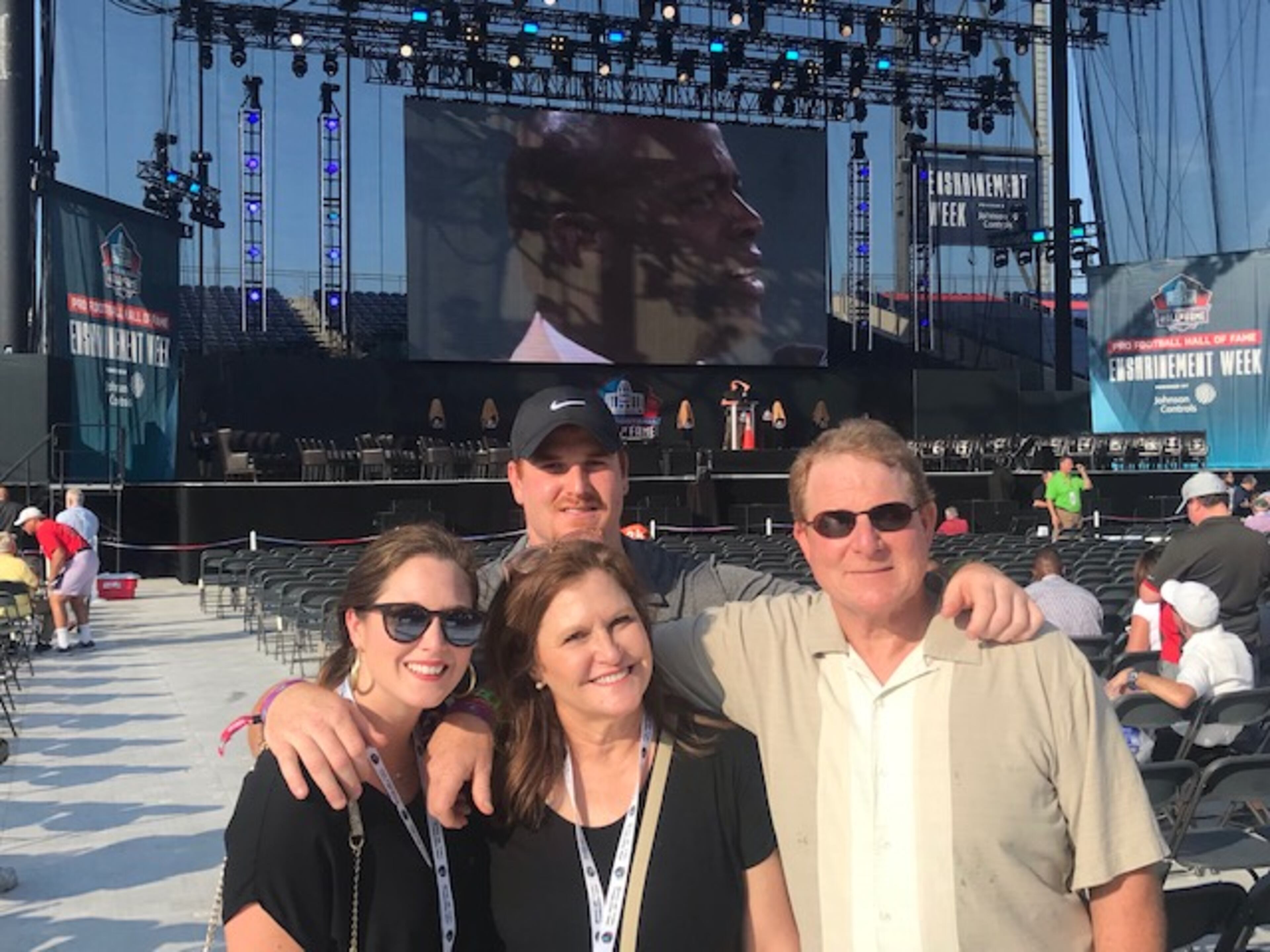 Former Falcons tight end coach Chris Scelfo (right) with his wife Nancy at Pro Football Hall of Fame last August for the induction ceremony of Tony Gonzalez. (Courtesy of Chris Scelfo)