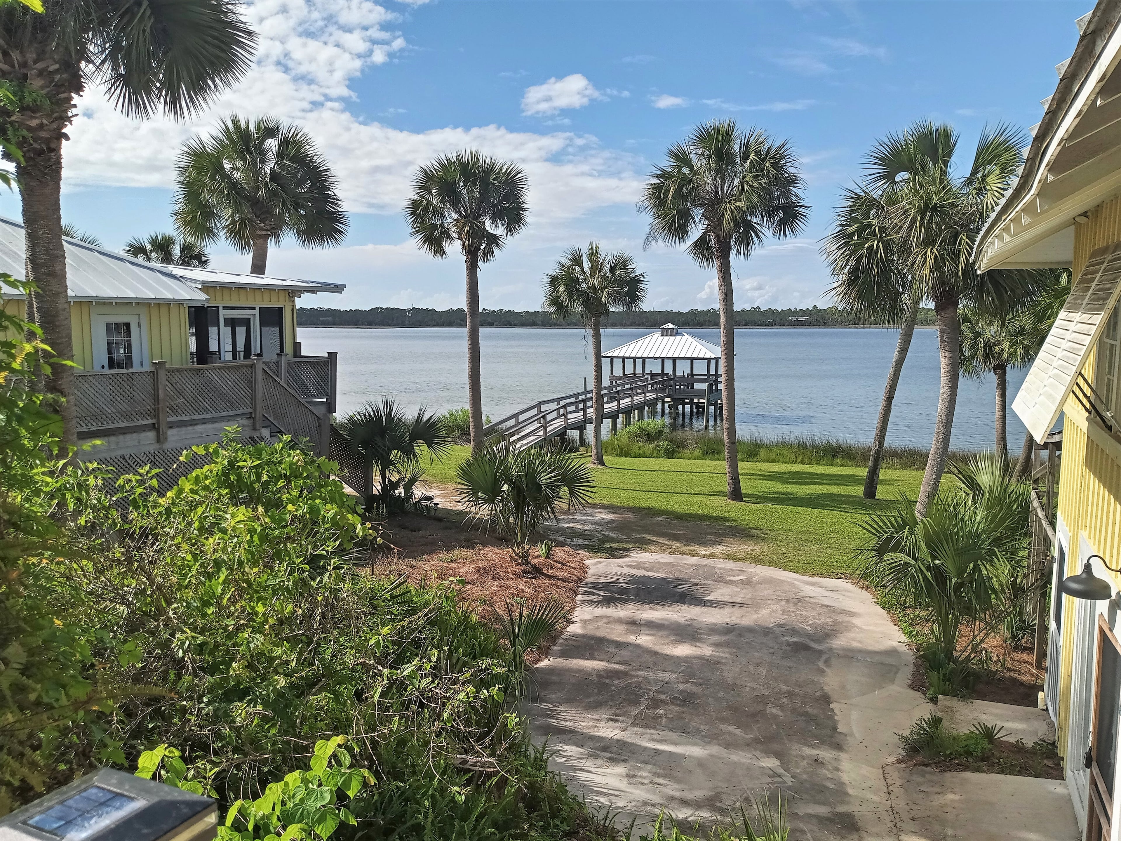 The bungalows at The Grove Indian Pass feature lagoon views.
Courtesy of Blake Guthrie